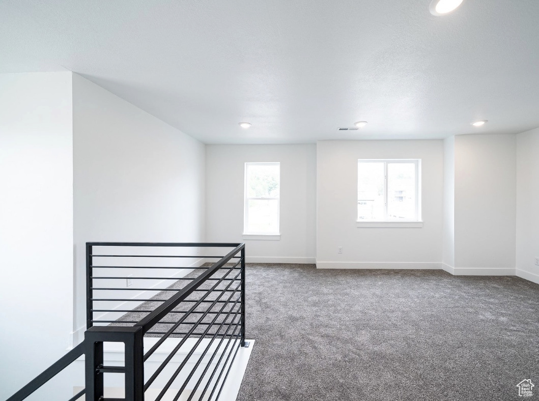 SMILING H - Residential
