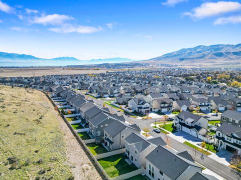 Tiny photo for 1574 W QUAILHILL RD, Saratoga Springs, UT 84045 (MLS # 2120322)