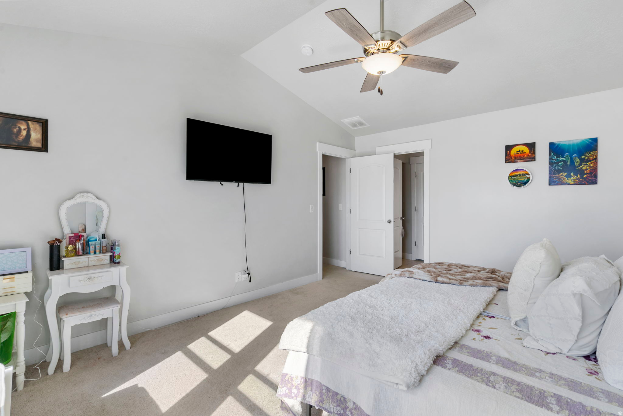 QUAILHILL - Residential