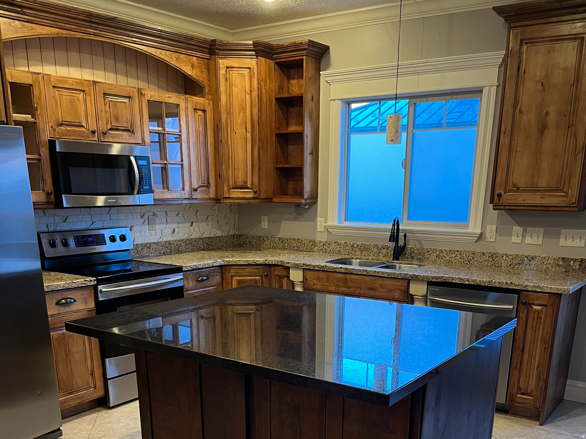 REMINGTON III - Residential