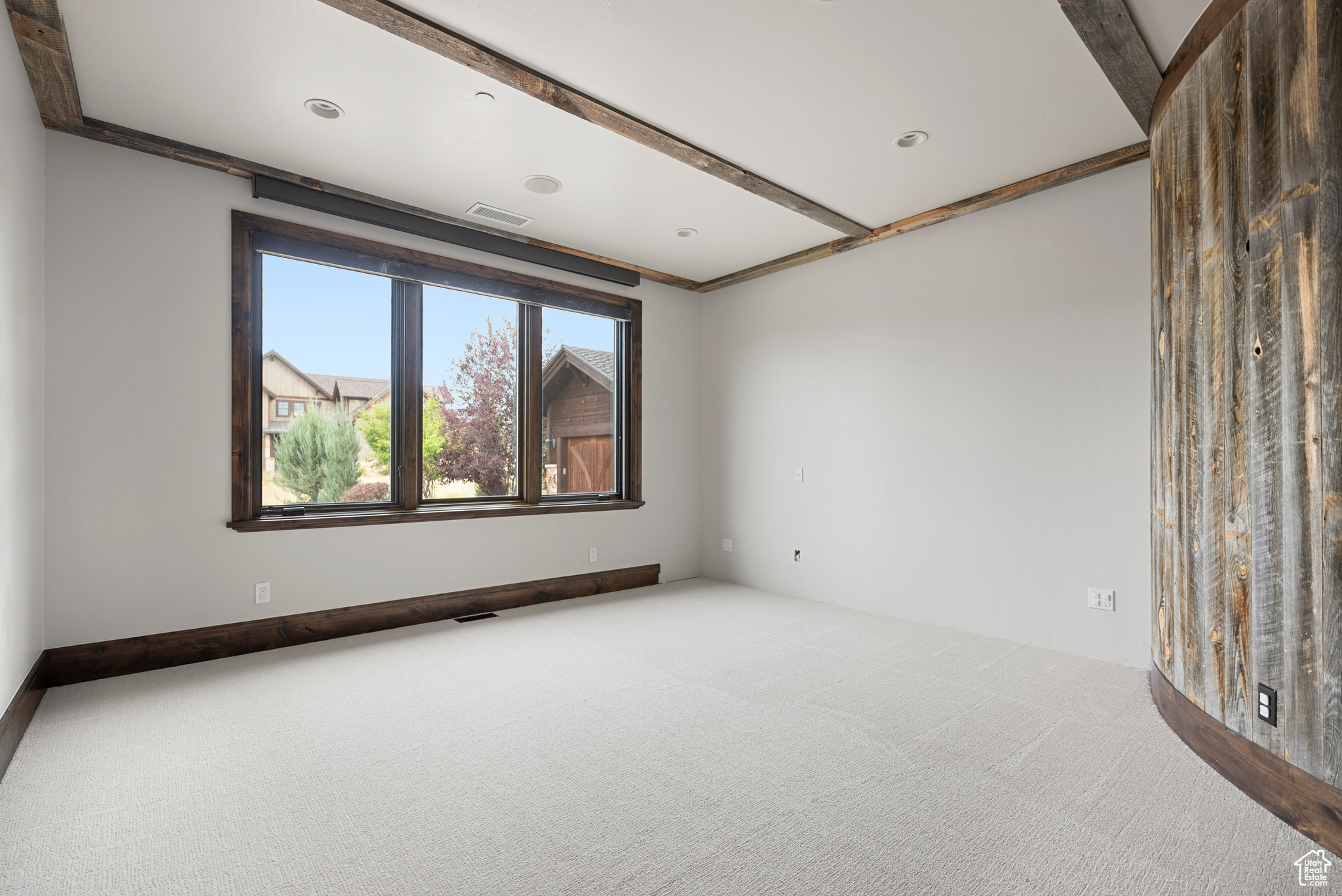 RED LEDGES - Residential