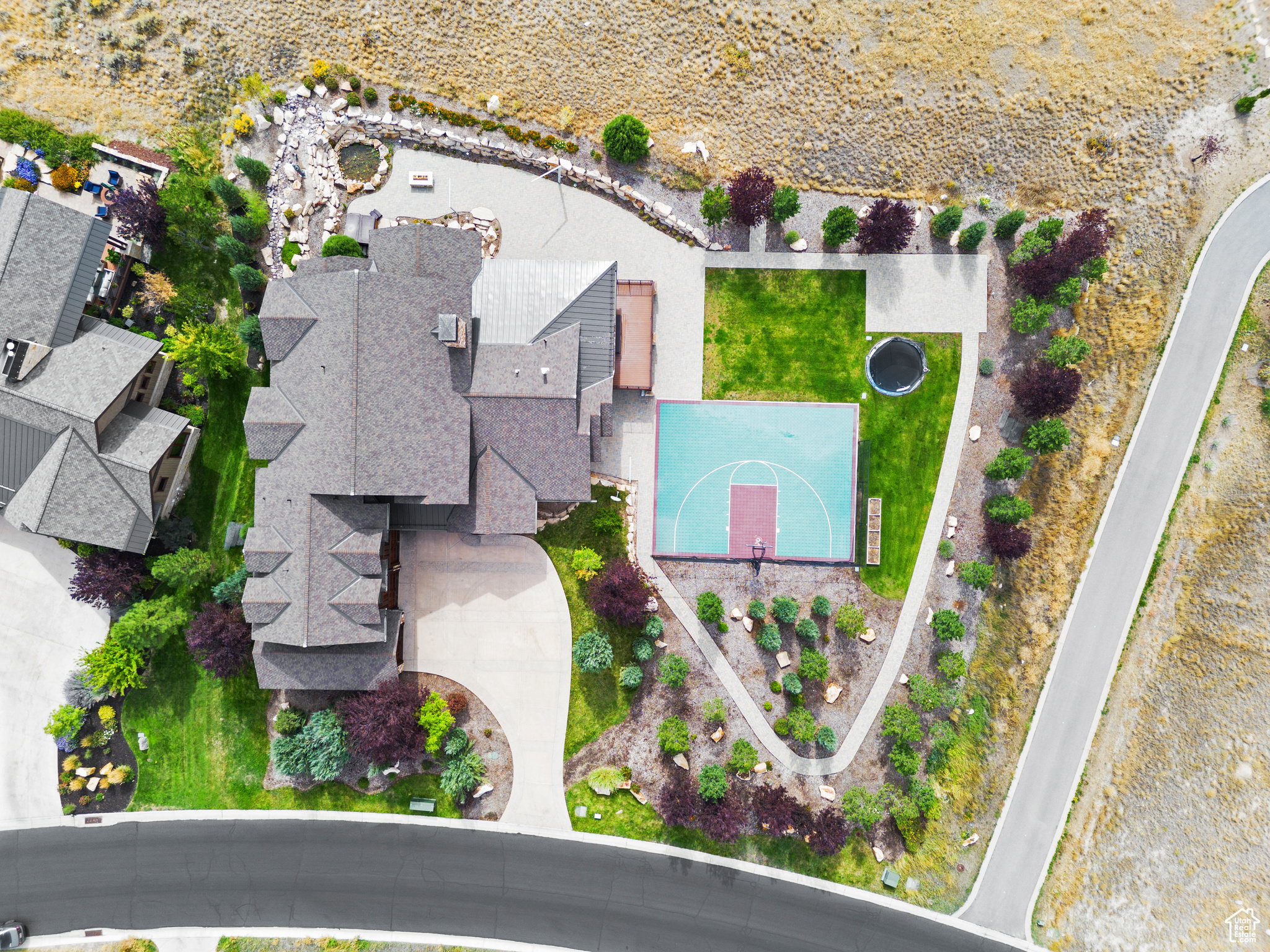 RED LEDGES - Residential