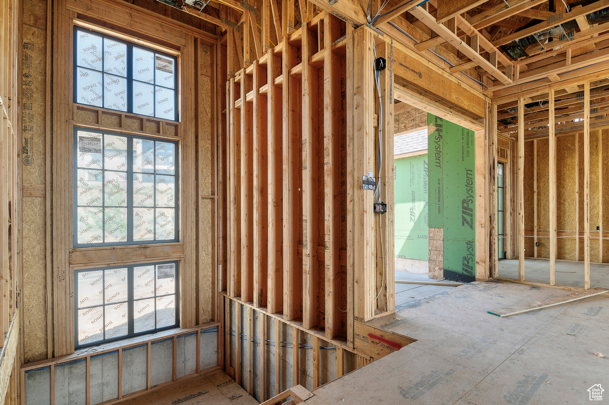 TRAVERSE MOUNTAIN - Residential
