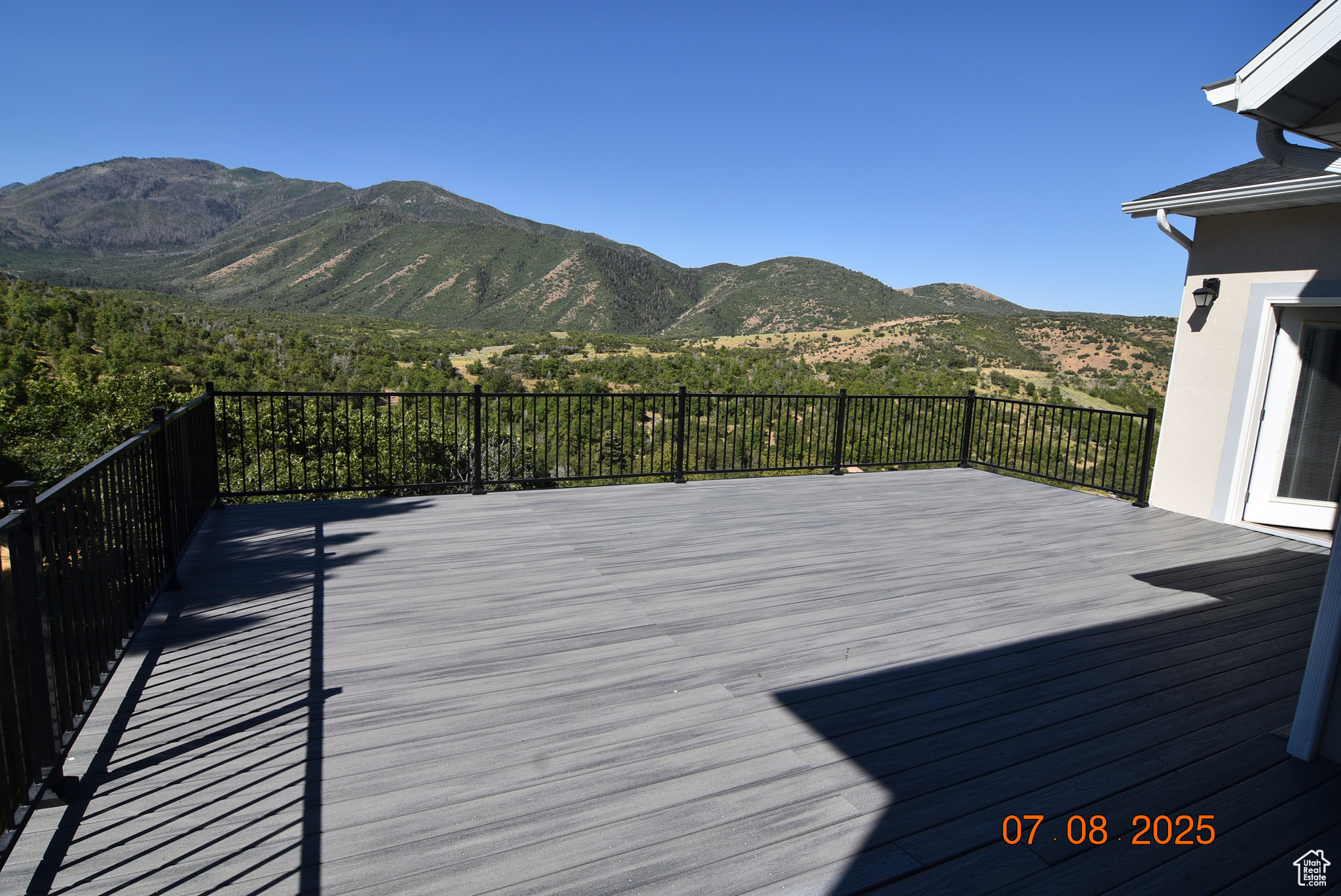 OAK BLUFF ESTATES - Residential