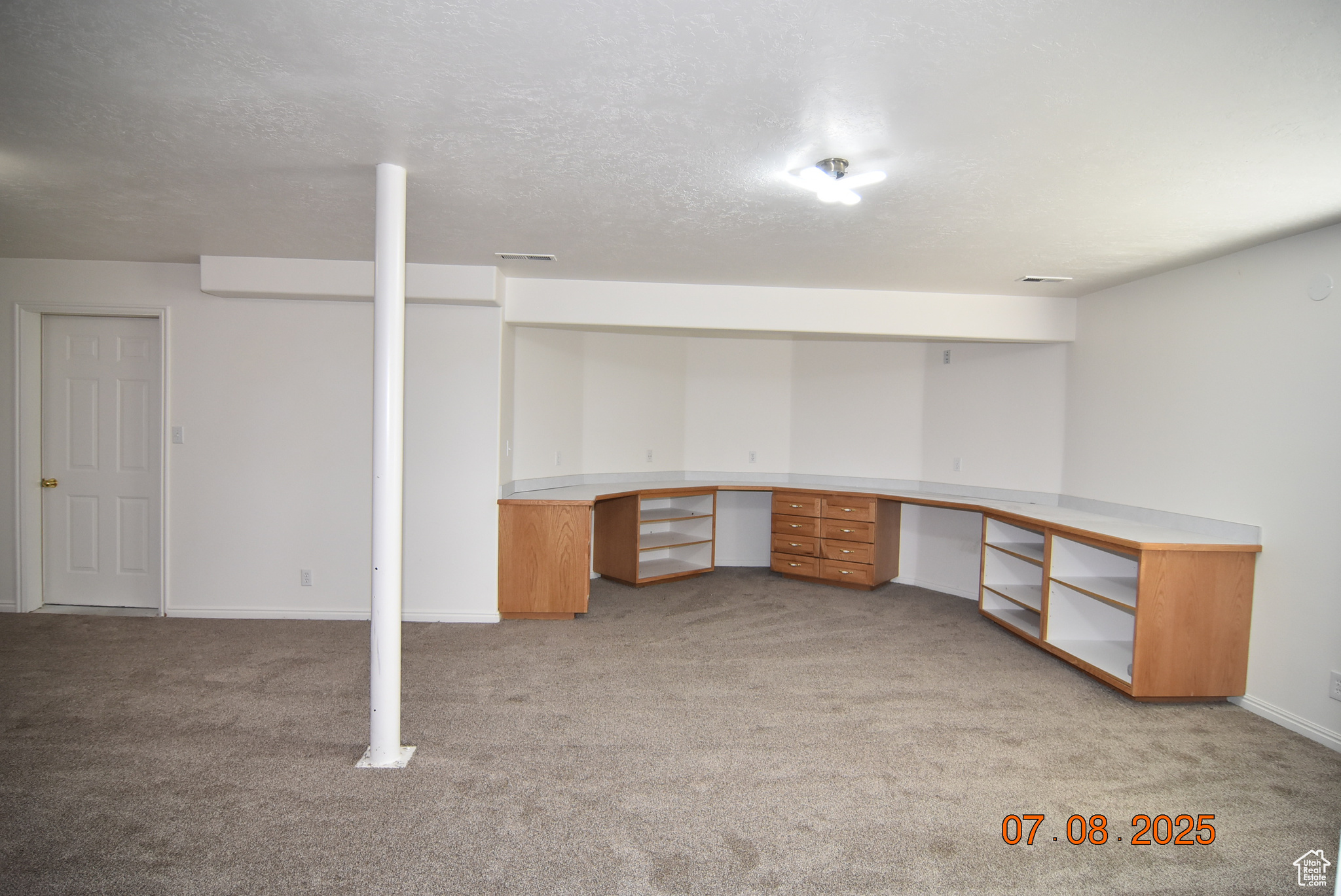 OAK BLUFF ESTATES - Residential