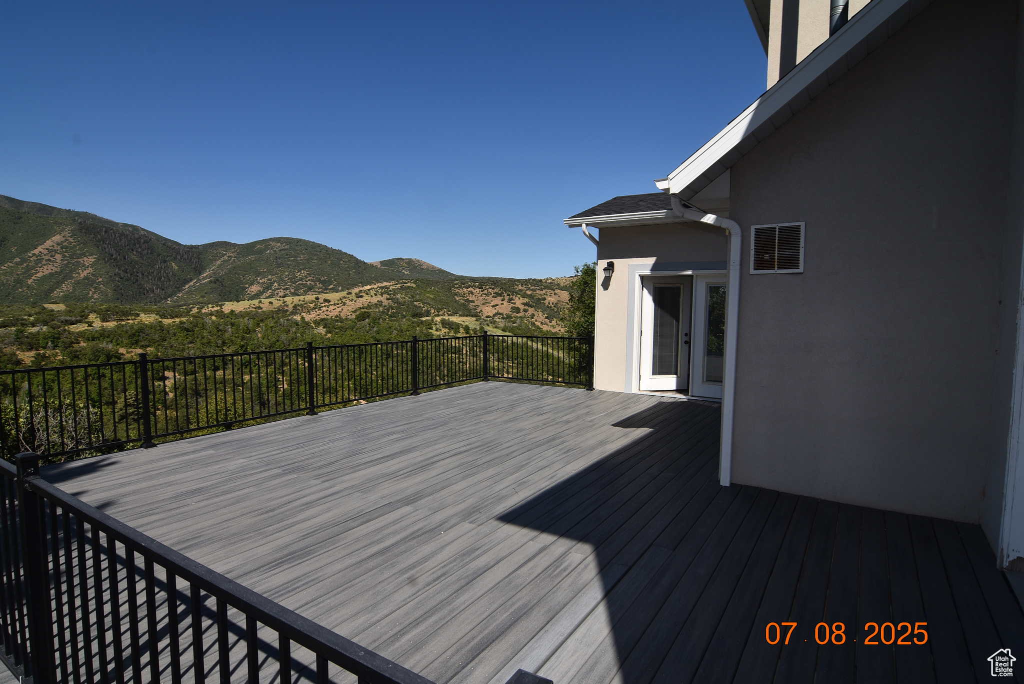 OAK BLUFF ESTATES - Residential