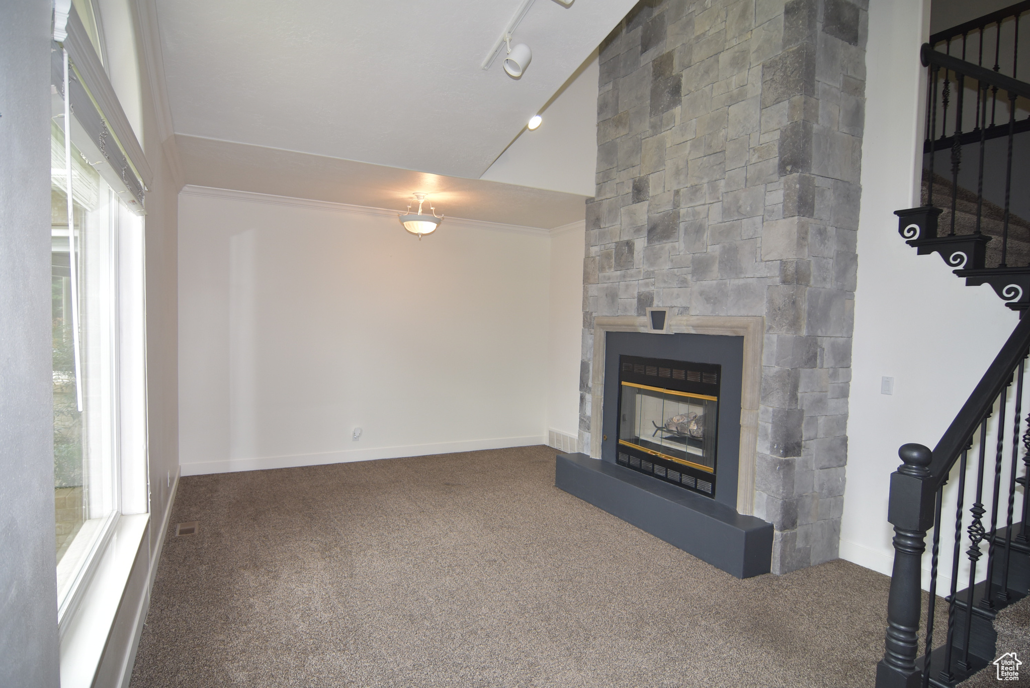 OAK BLUFF ESTATES - Residential