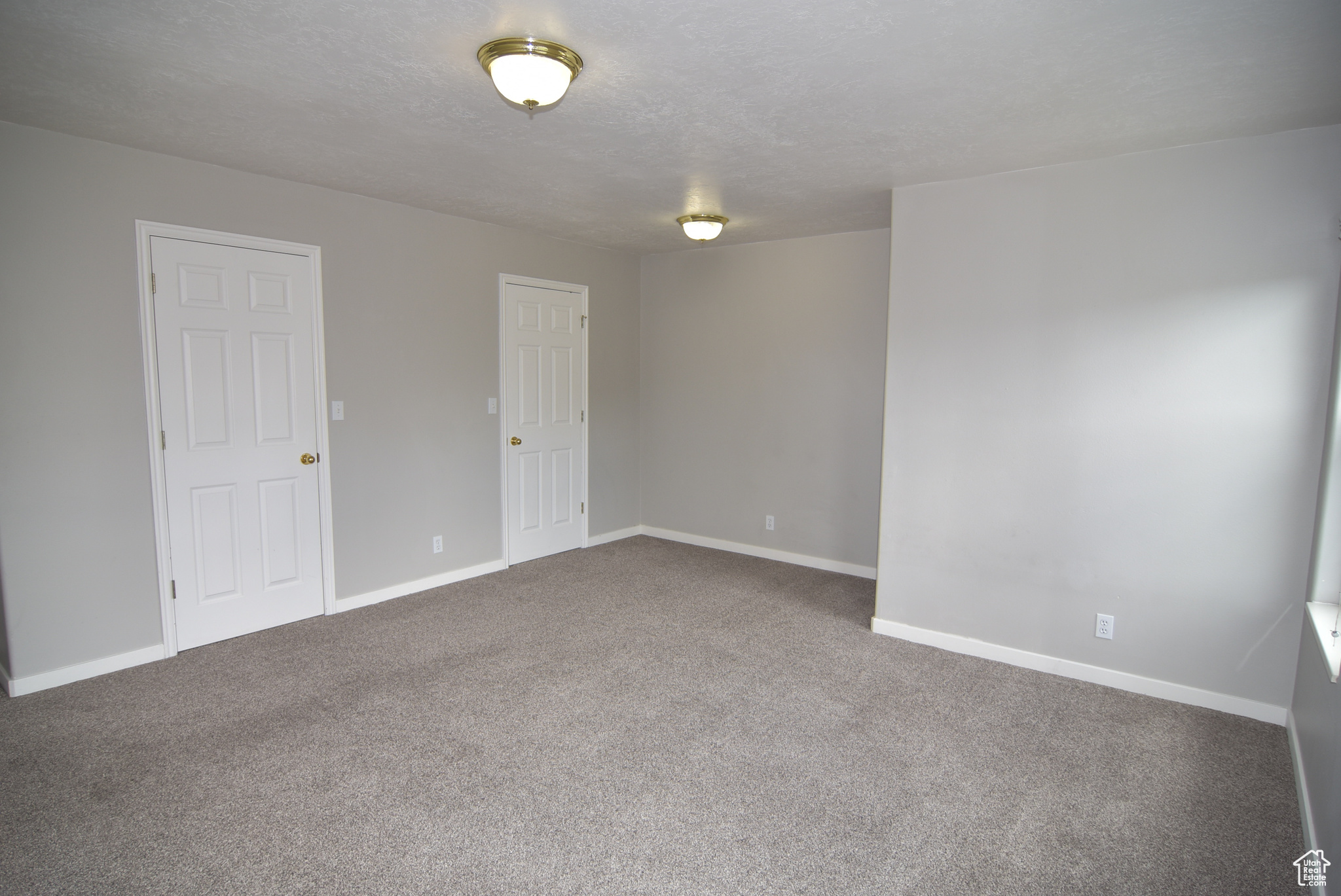 OAK BLUFF ESTATES - Residential