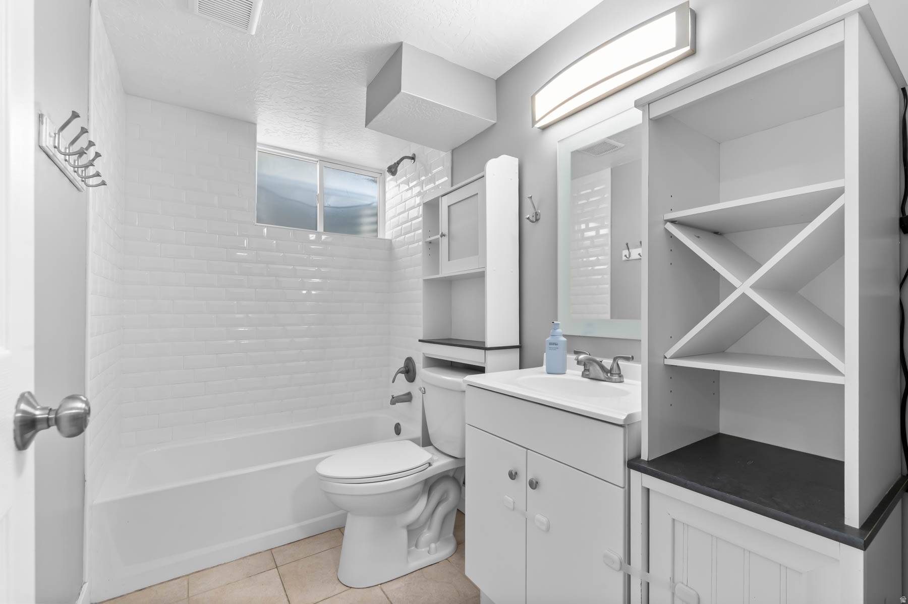 COUNTRY HEIGHTS SUB - Residential