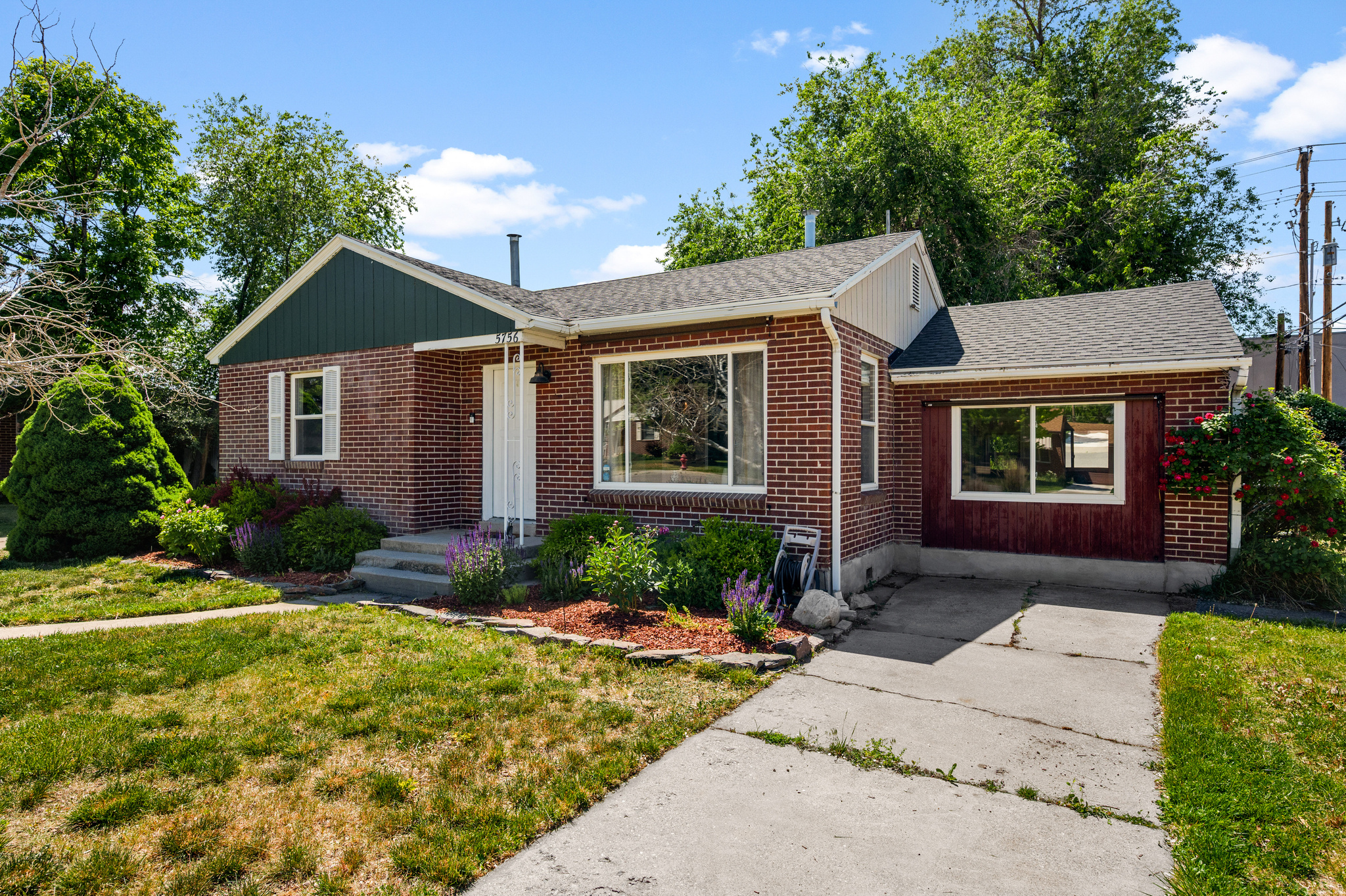MURRAY HEIGHTS - Residential