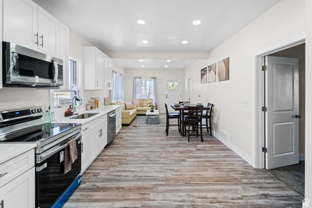 Photo of 152 N 200 W, Tooele, UT 84074 (MLS # 2115642)