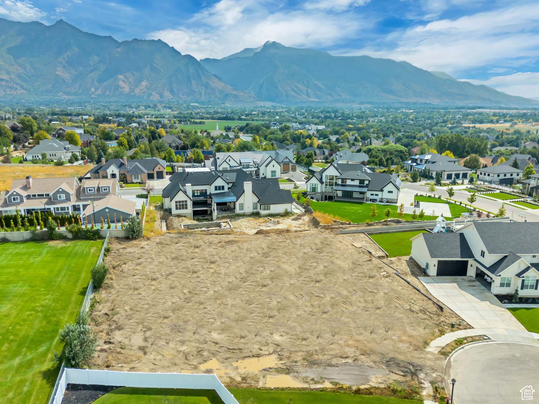 OAK RIDGE PHASE 2 - Land
