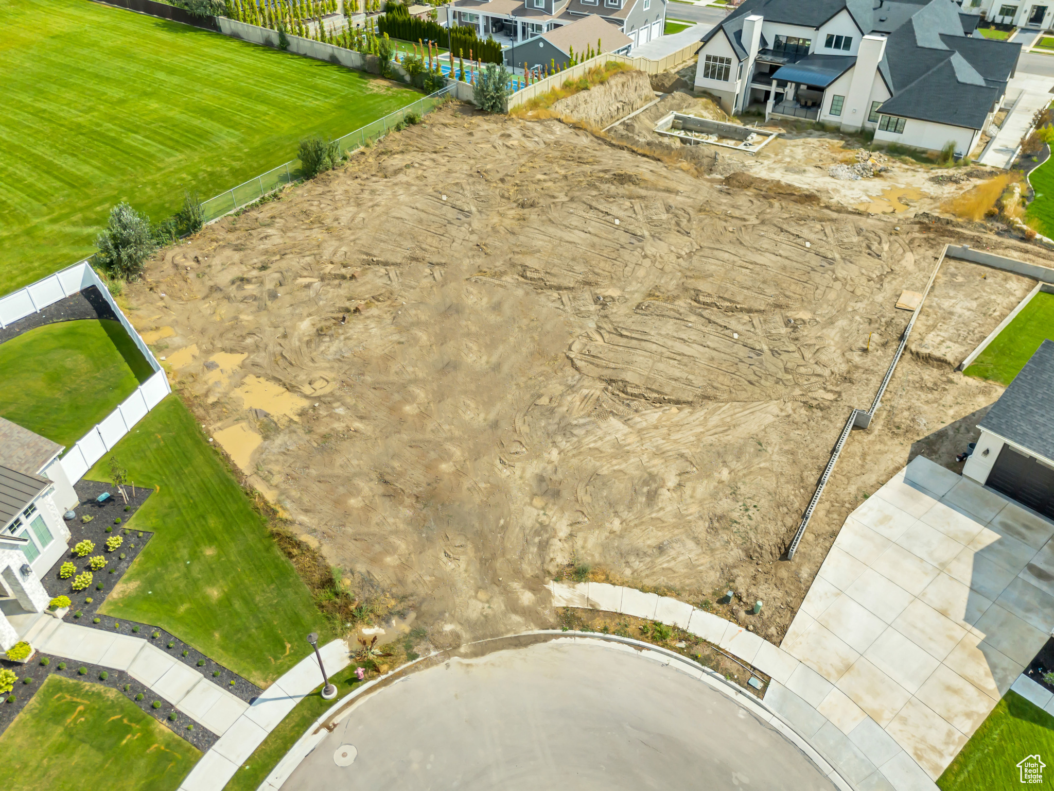 OAK RIDGE PHASE 2 - Land