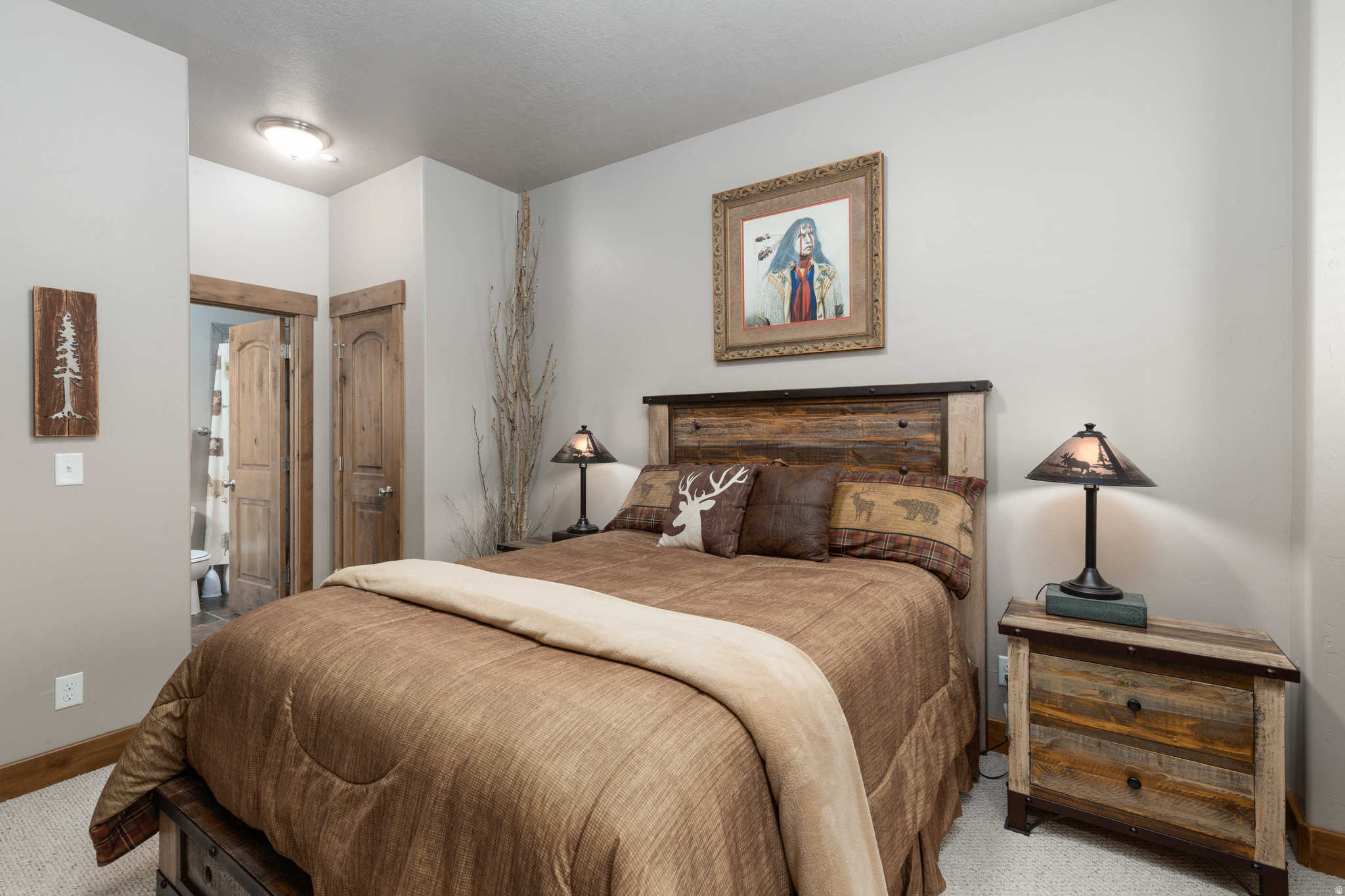 MOOSE HOLLOW - Residential