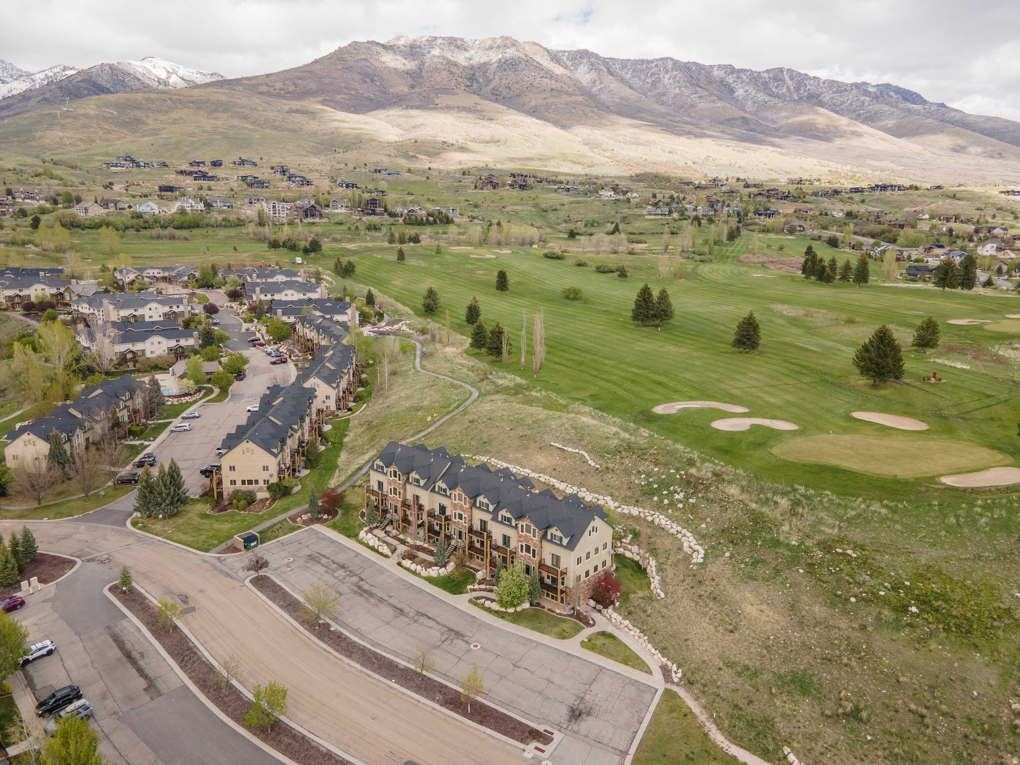 MOOSE HOLLOW - Residential