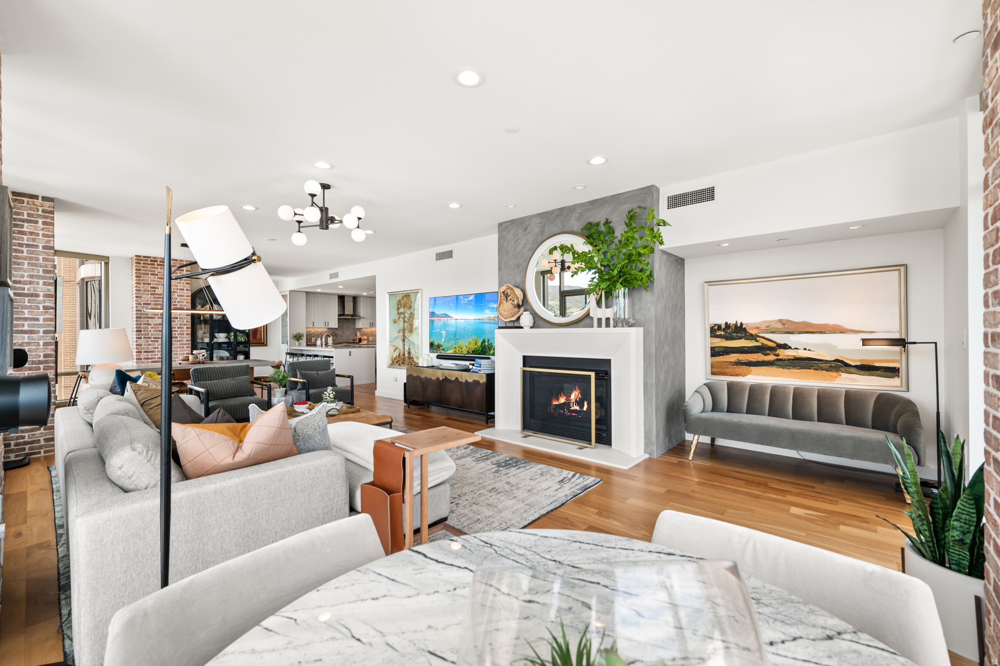CITY CREEK- 99 WEST - Residential