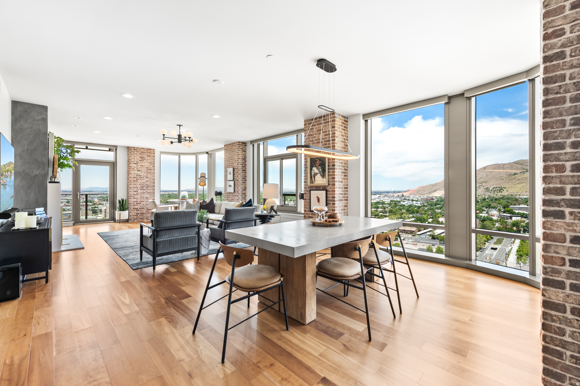 CITY CREEK- 99 WEST - Residential
