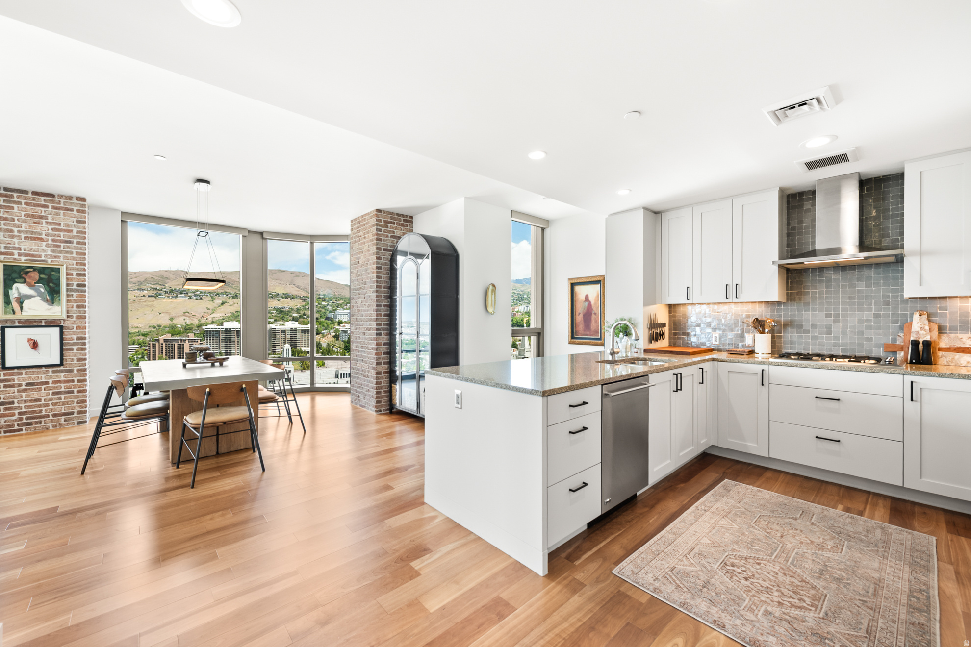 CITY CREEK- 99 WEST - Residential