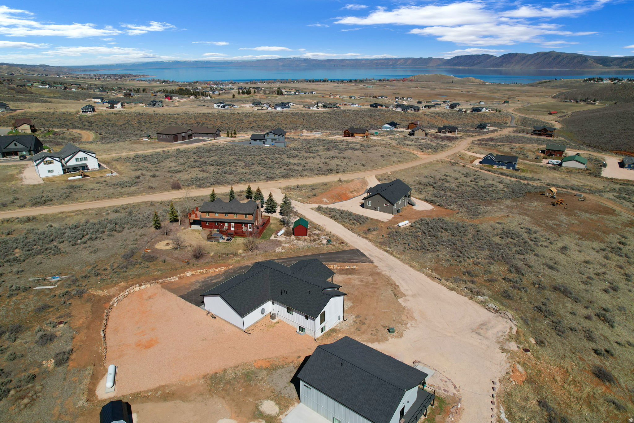 OMEGA SUB 6 - Residential