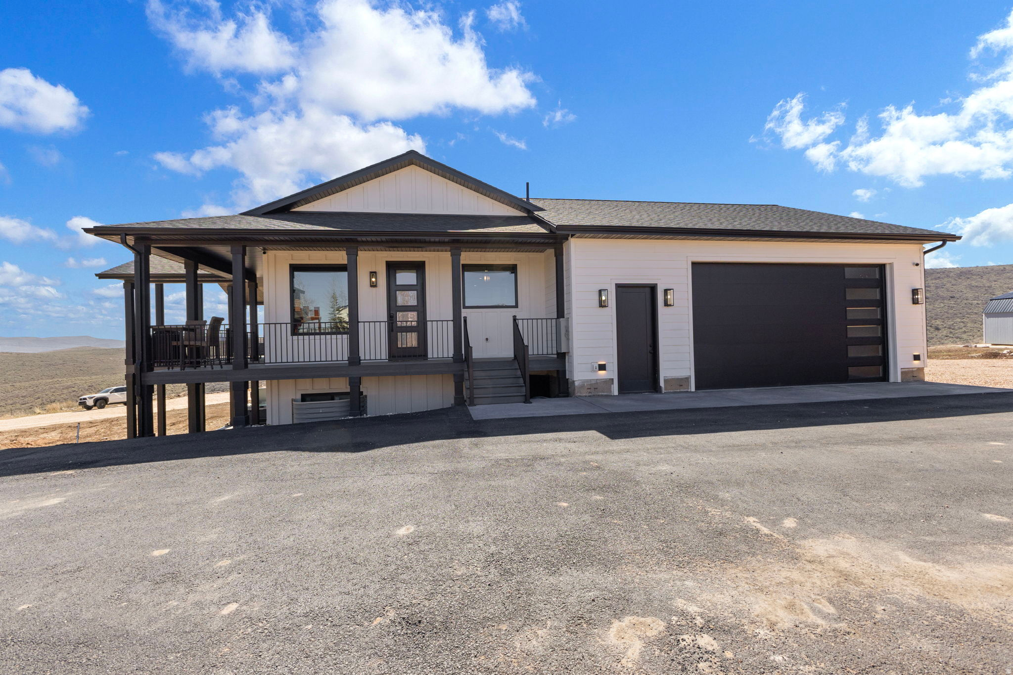 OMEGA SUB 6 - Residential