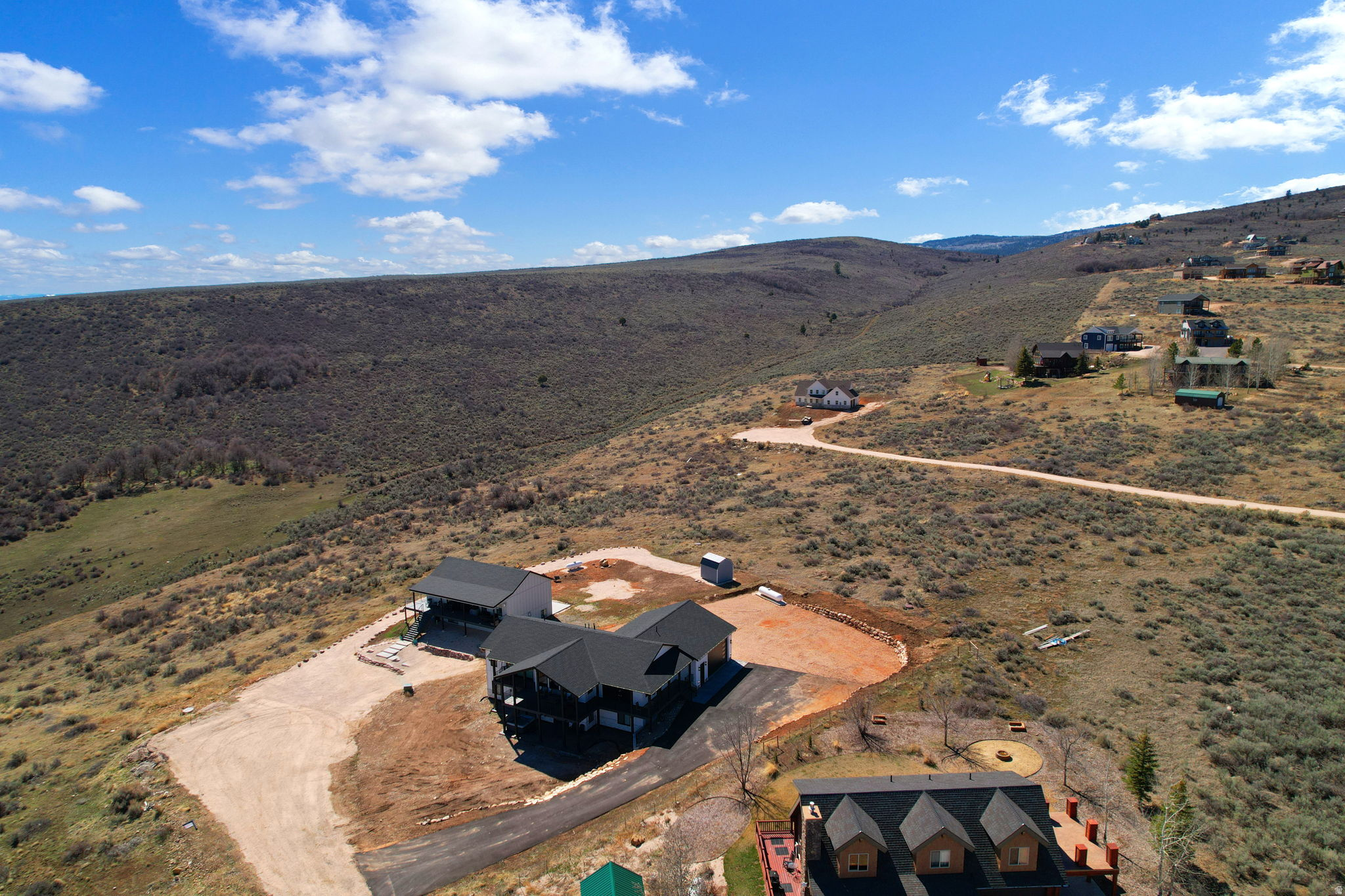 OMEGA SUB 6 - Residential