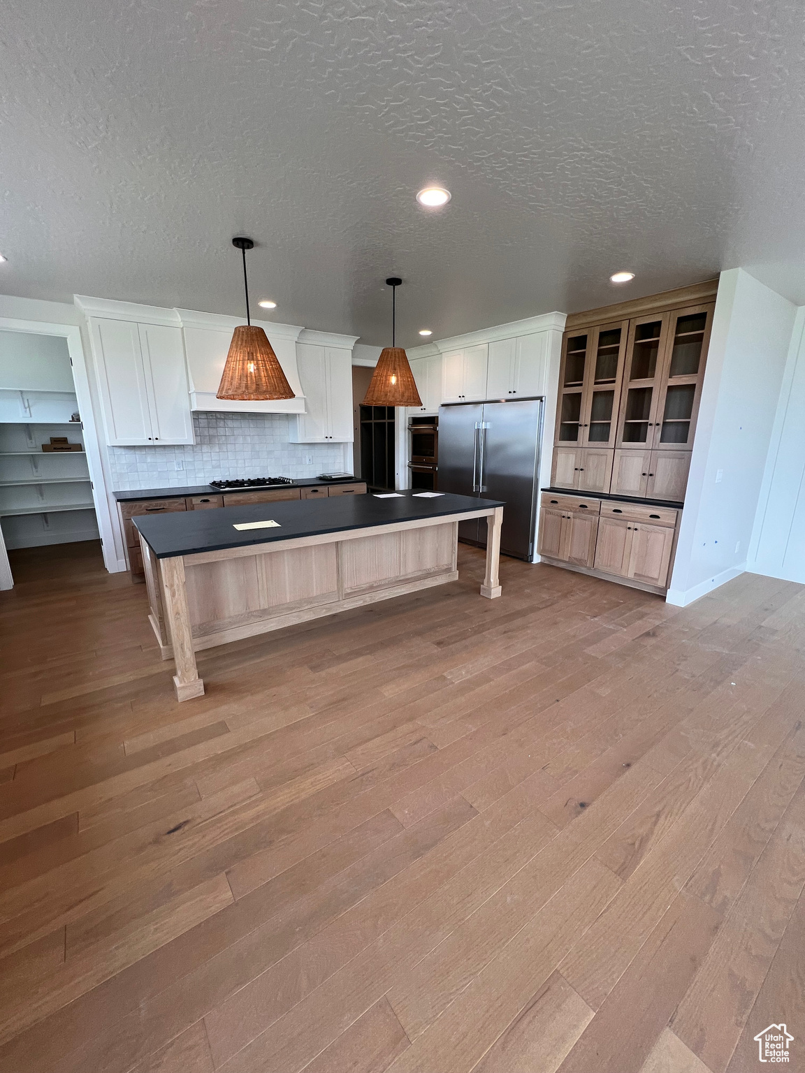 AMBLEVIEW ESTATES - Residential