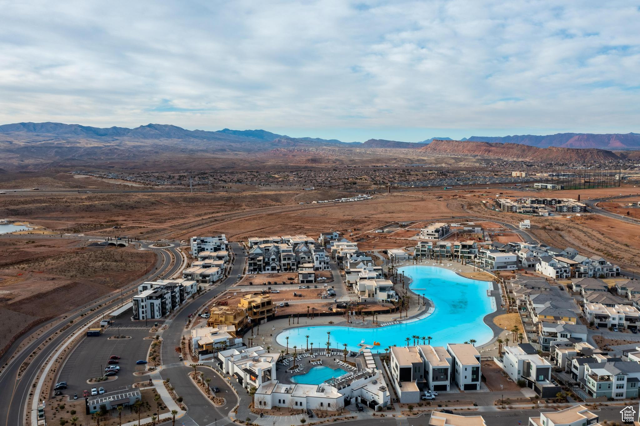 DESERT COLOR RESORT PH 5 - Residential
