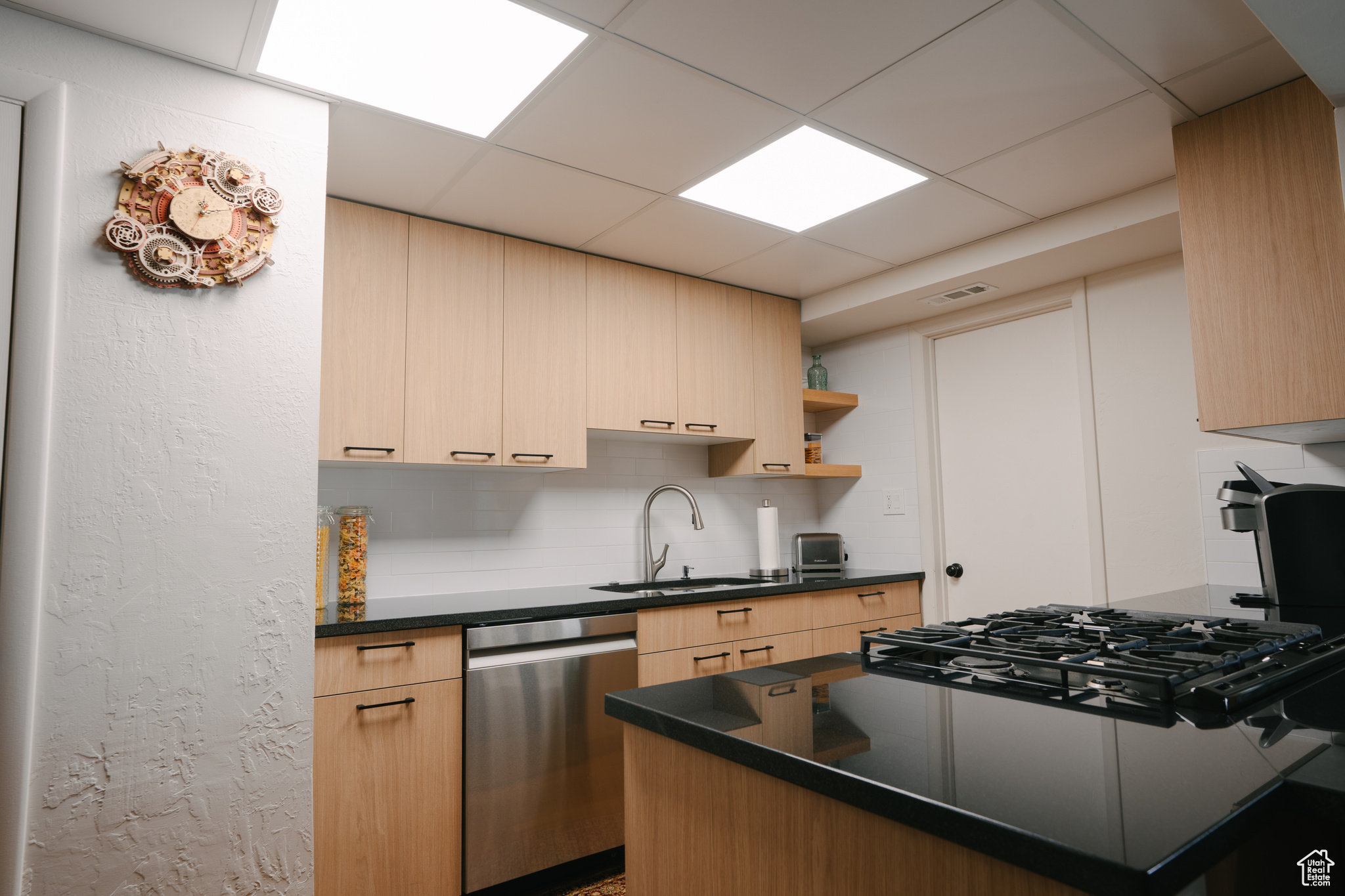 WILLOWS CONDM - Residential