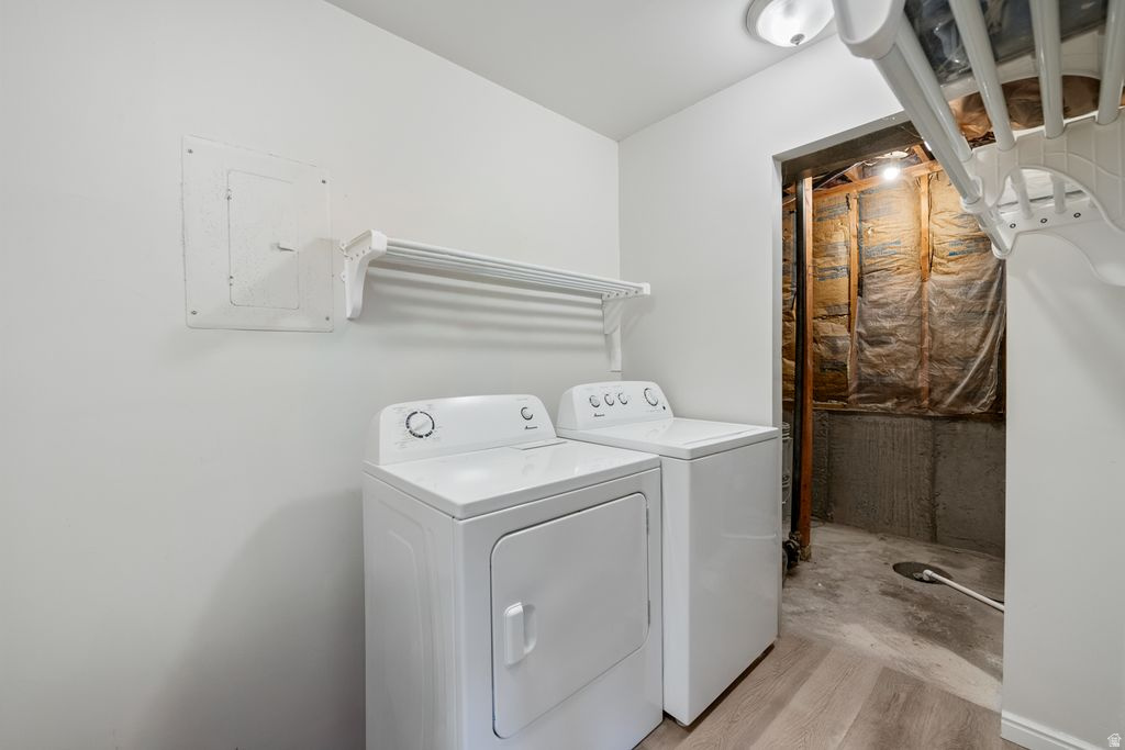 RIVER RIDGE - Residential