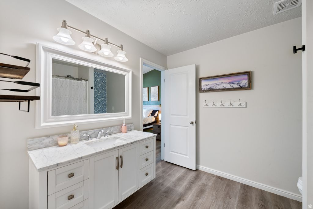 RIVER RIDGE - Residential