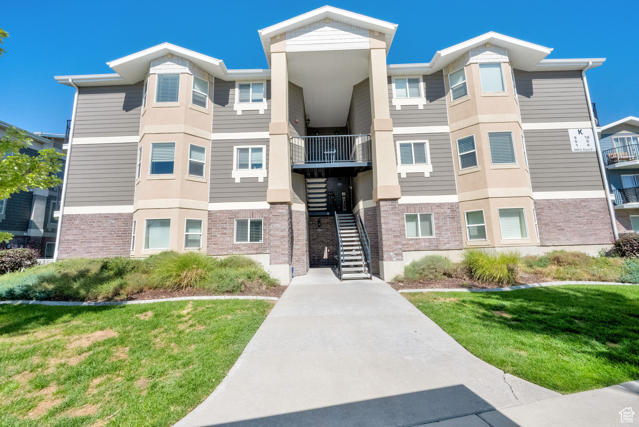 EAST TOWN VILLAGE PH 28 - Residential