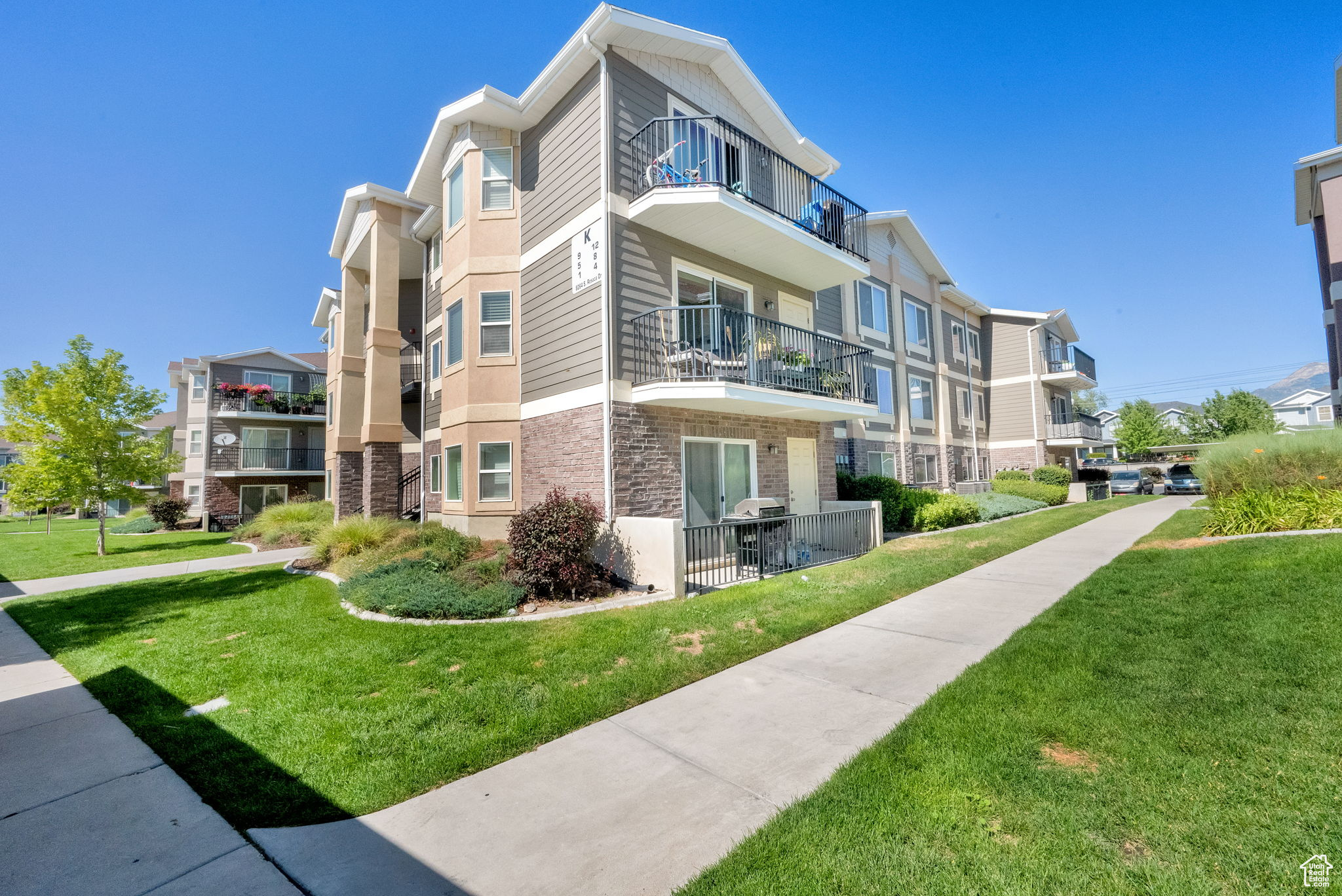 EAST TOWN VILLAGE PH 28 - Residential