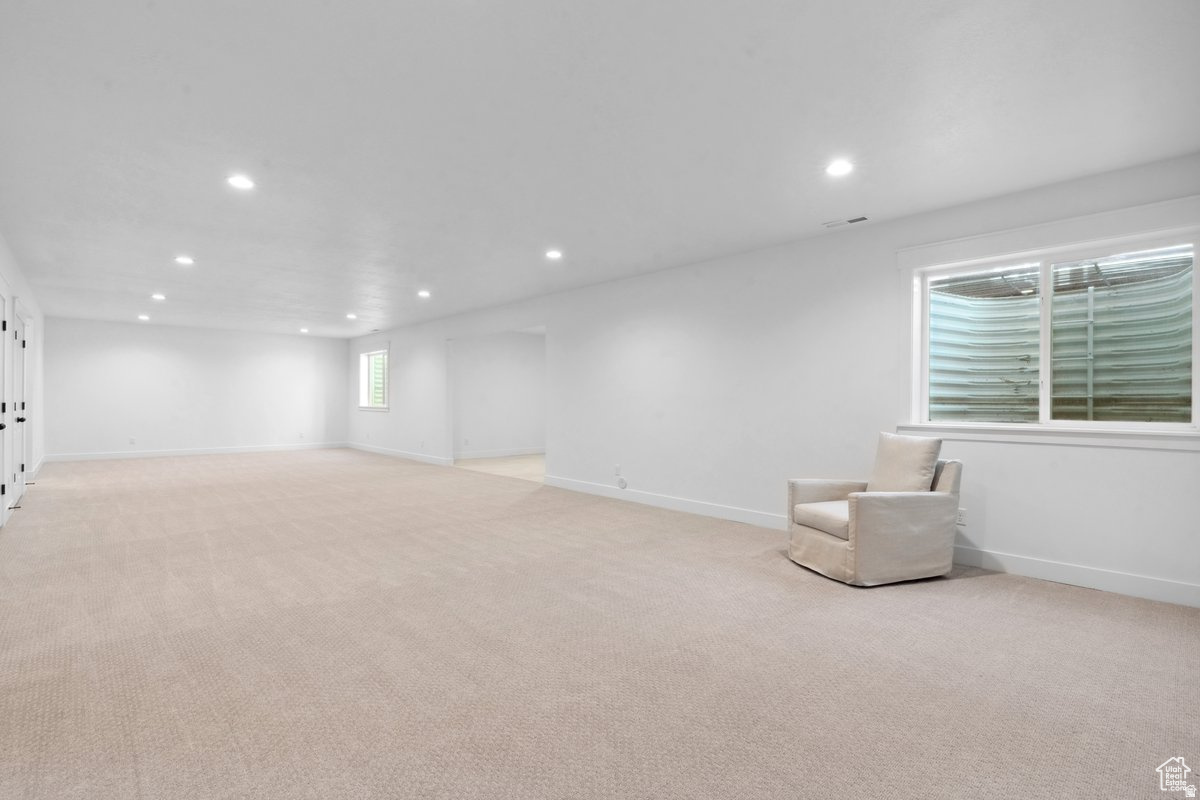 DAYBREAK - Residential