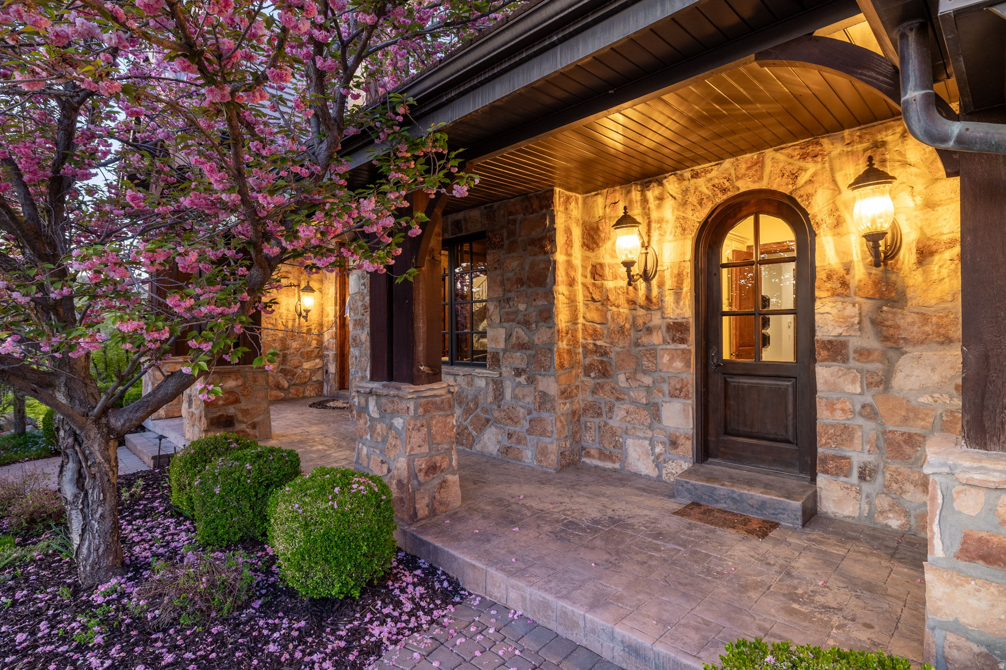 PEPPERWOOD - Residential