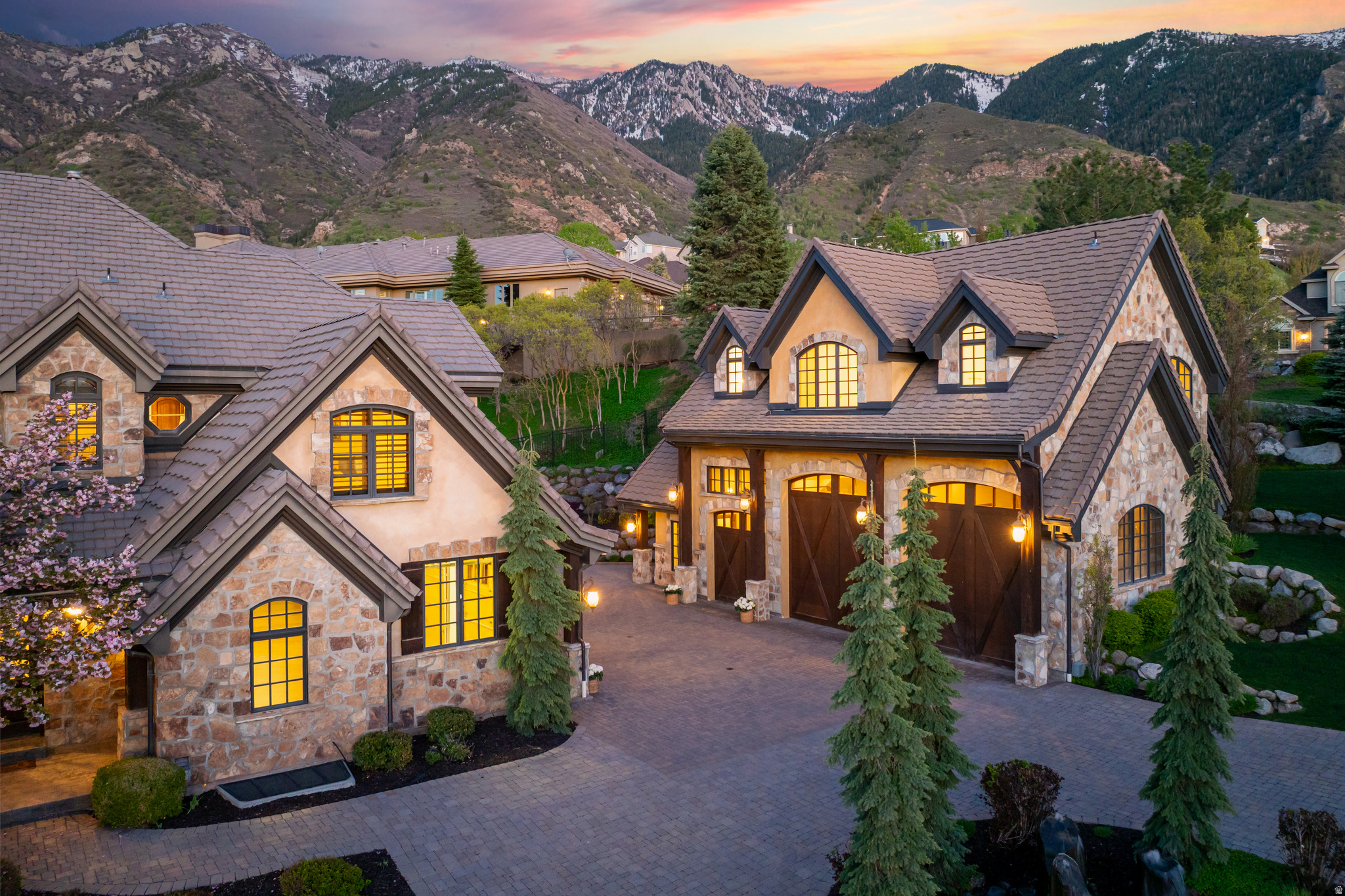 PEPPERWOOD - Residential