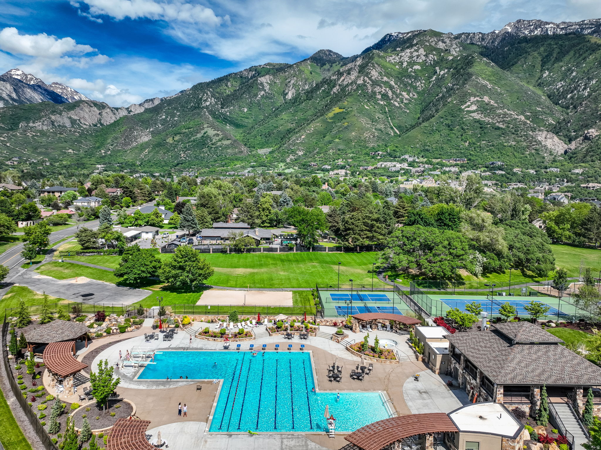 PEPPERWOOD - Residential