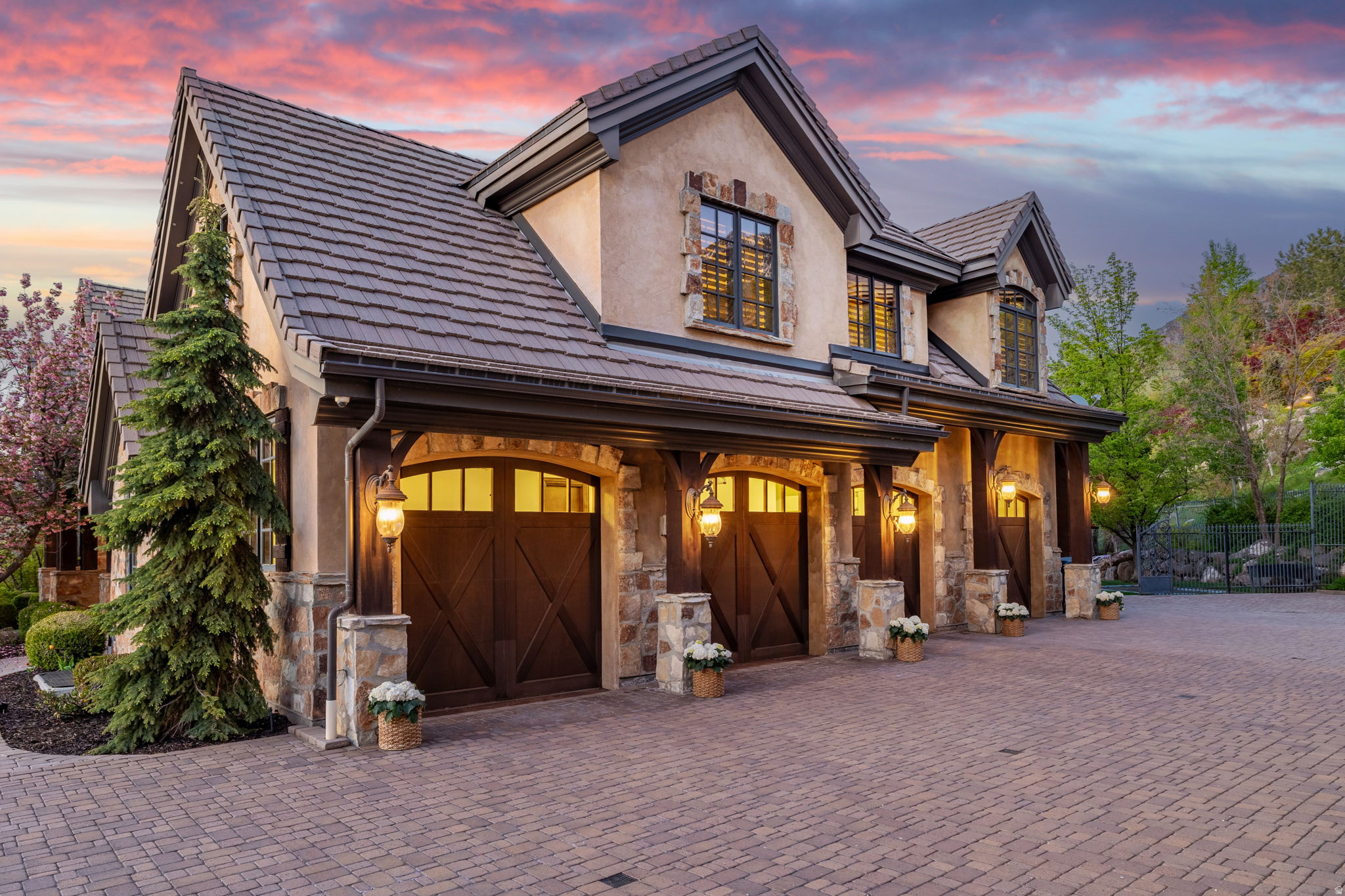 PEPPERWOOD - Residential