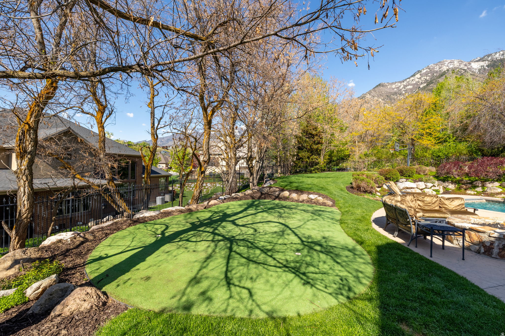 PEPPERWOOD - Residential