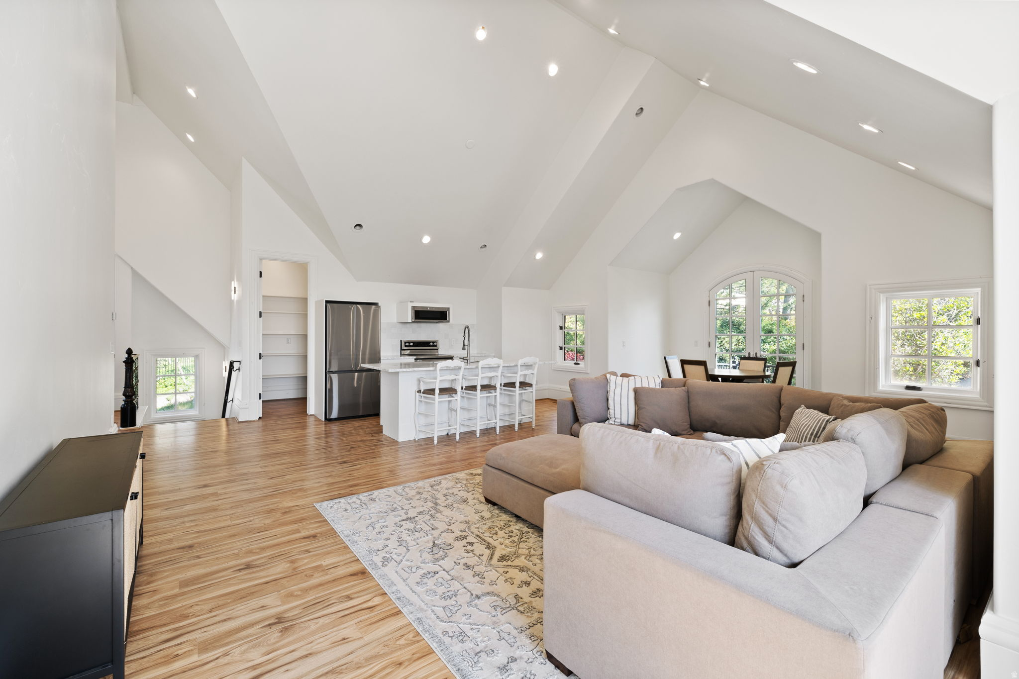 PEPPERWOOD - Residential