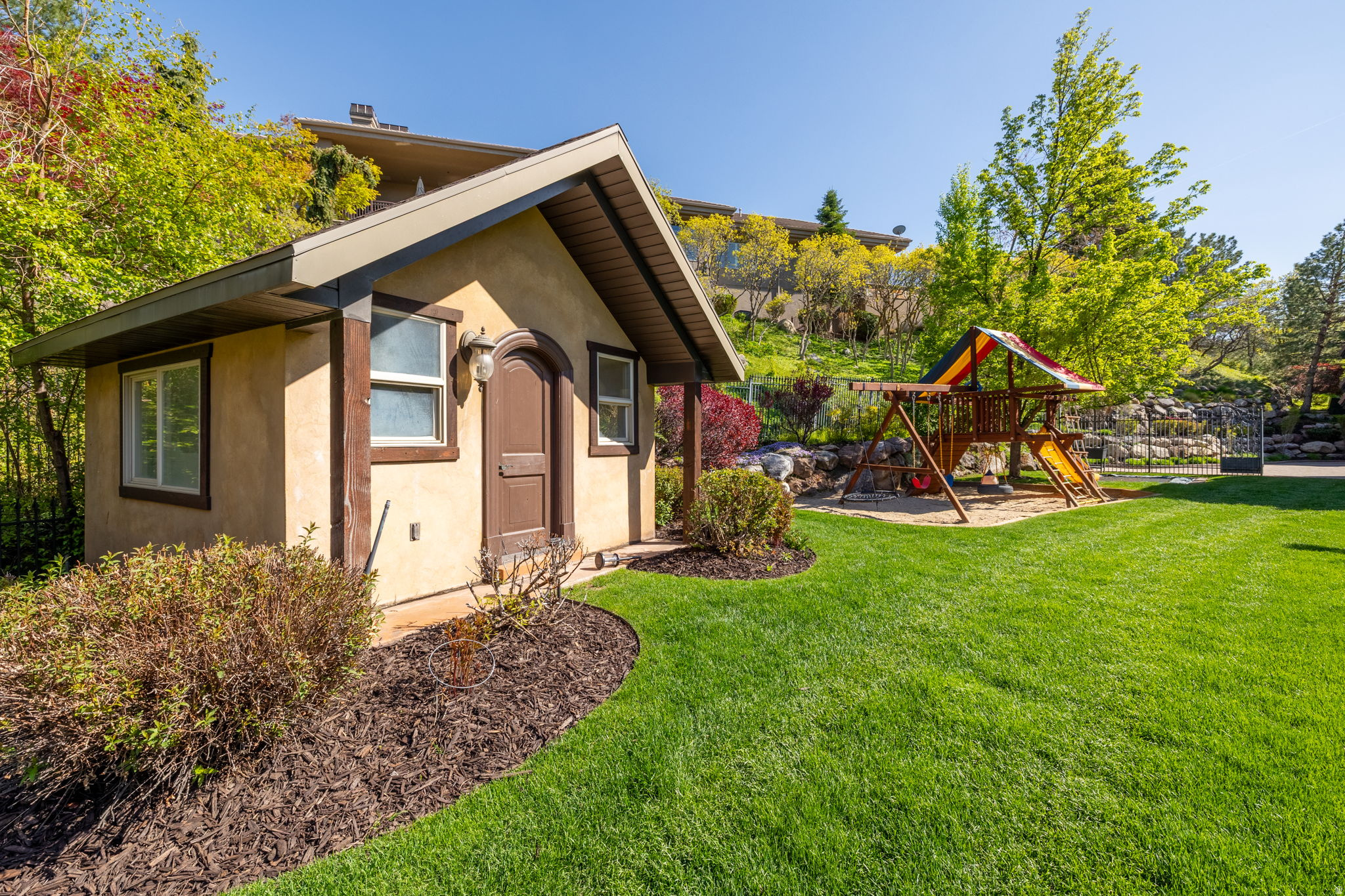 PEPPERWOOD - Residential