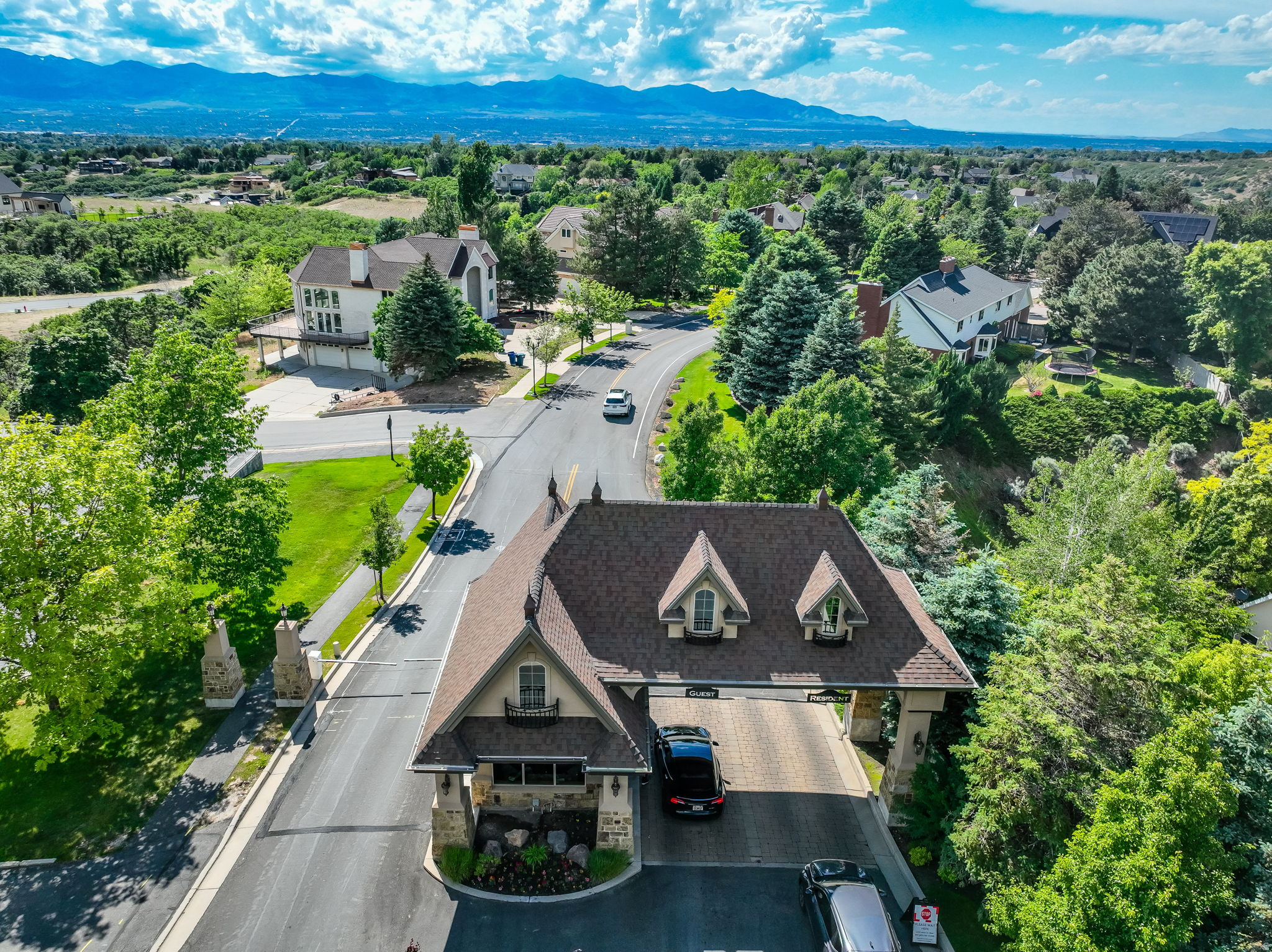 PEPPERWOOD - Residential