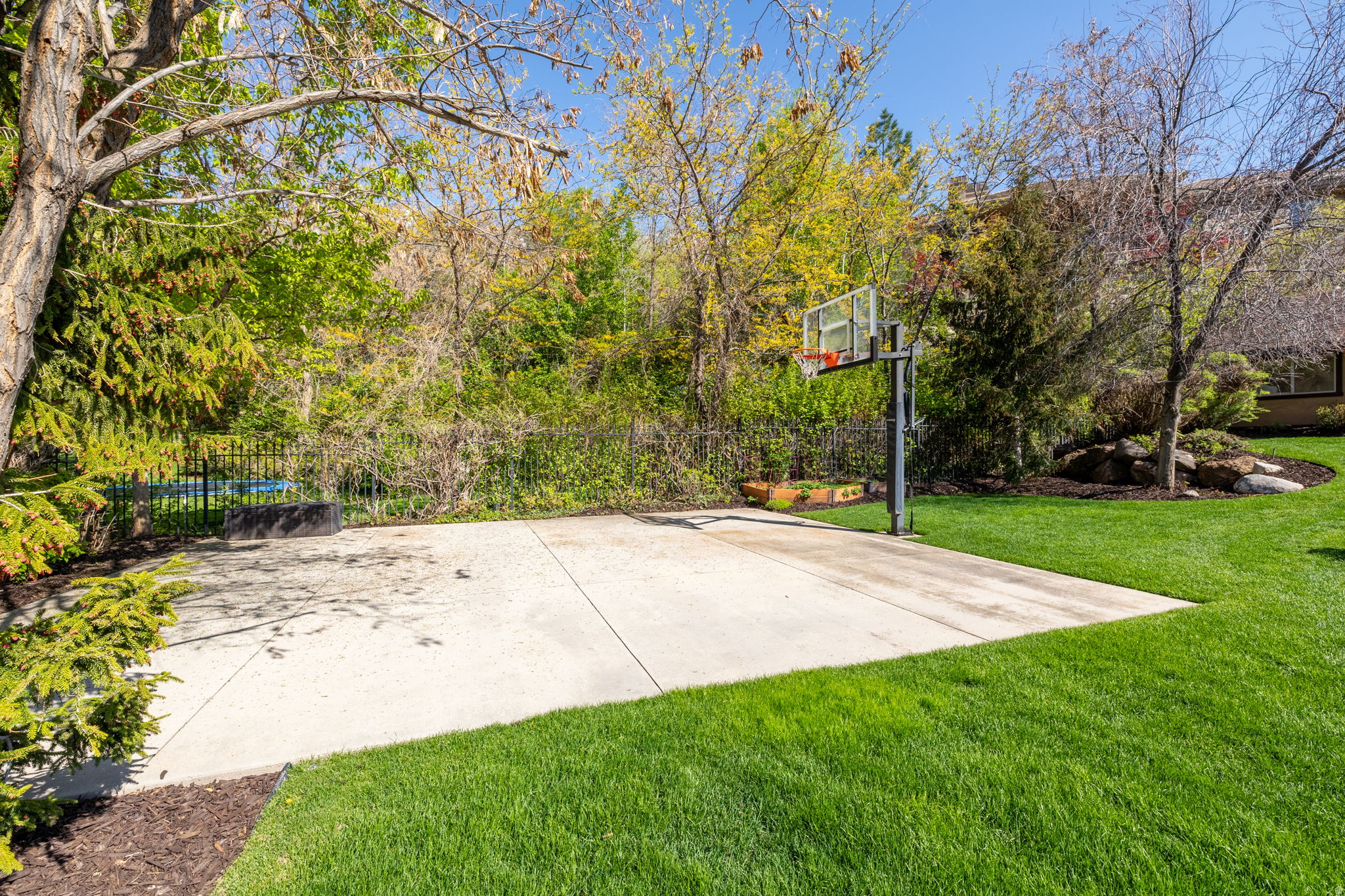 PEPPERWOOD - Residential