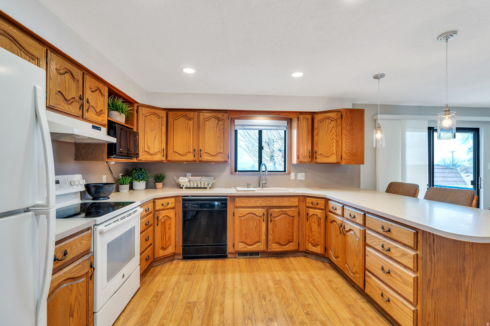 HEATHER HEIGHTS - Residential