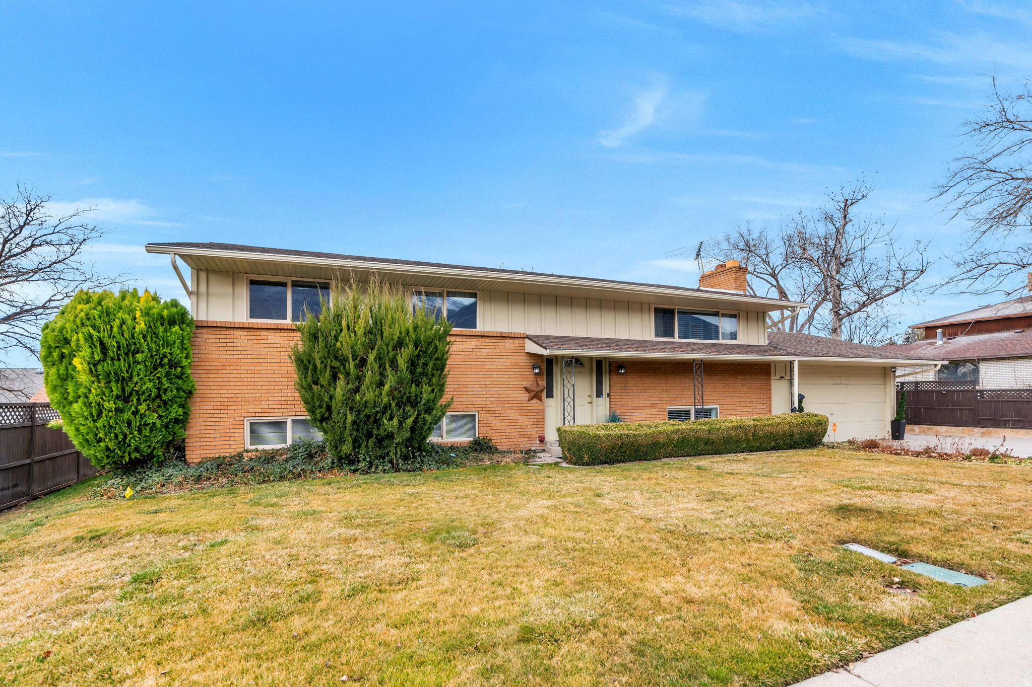 HEATHER HEIGHTS - Residential