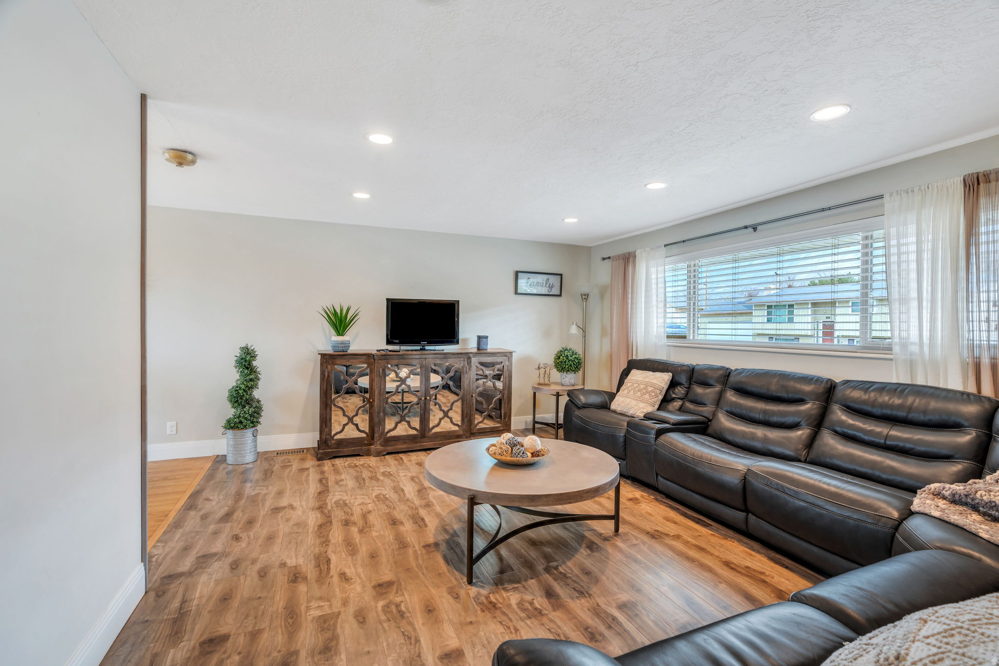 HEATHER HEIGHTS - Residential