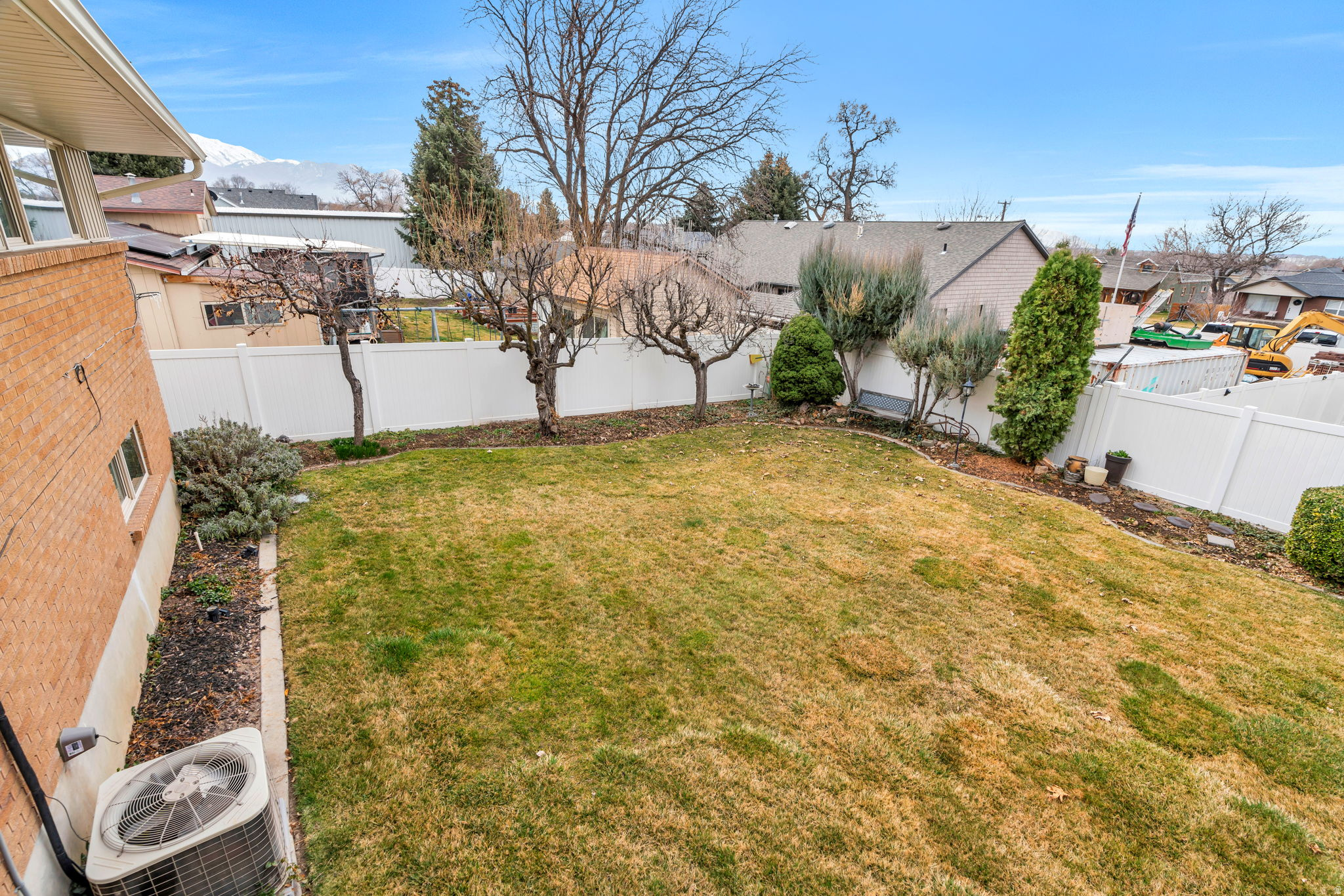 HEATHER HEIGHTS - Residential