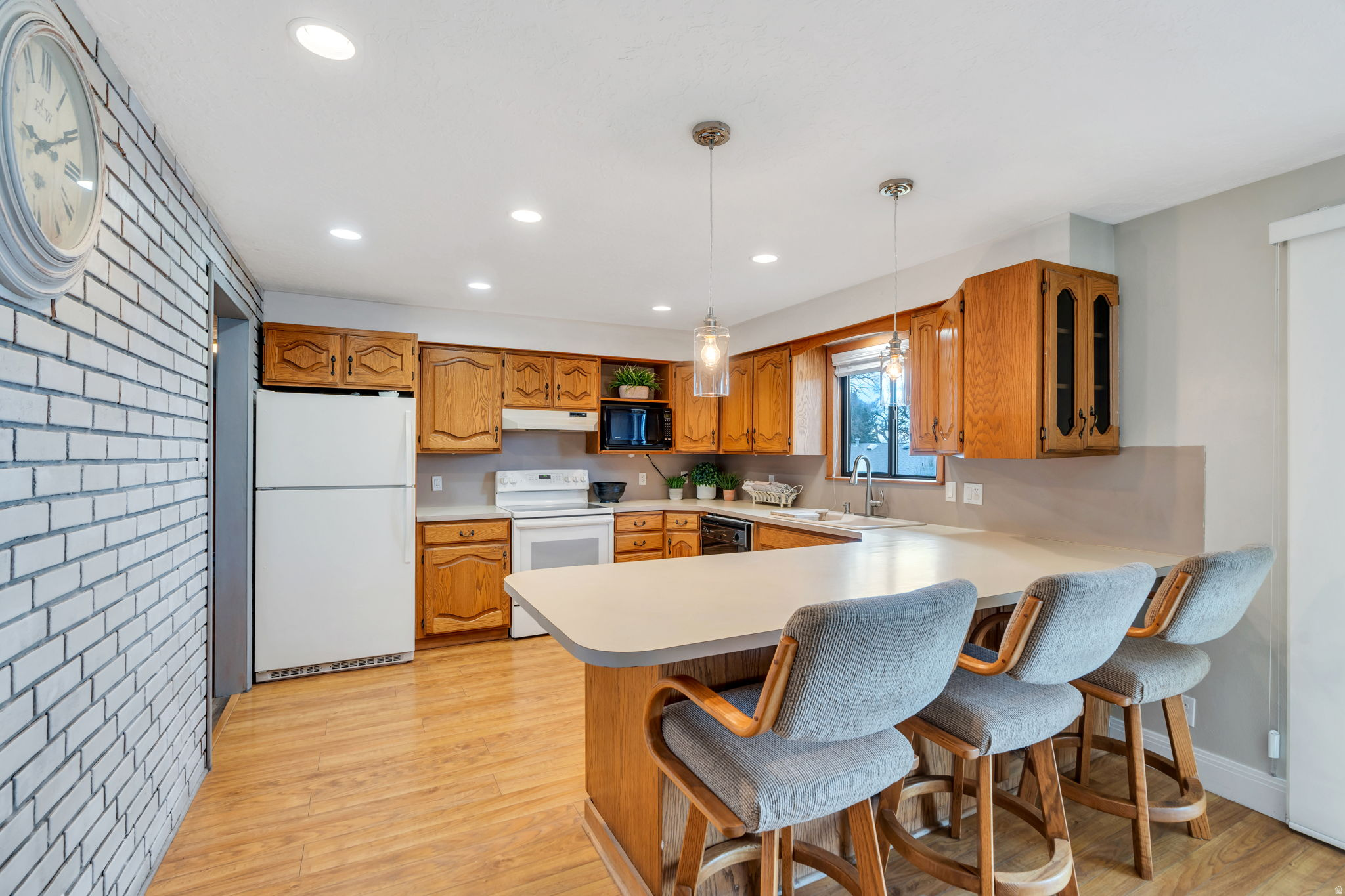 HEATHER HEIGHTS - Residential