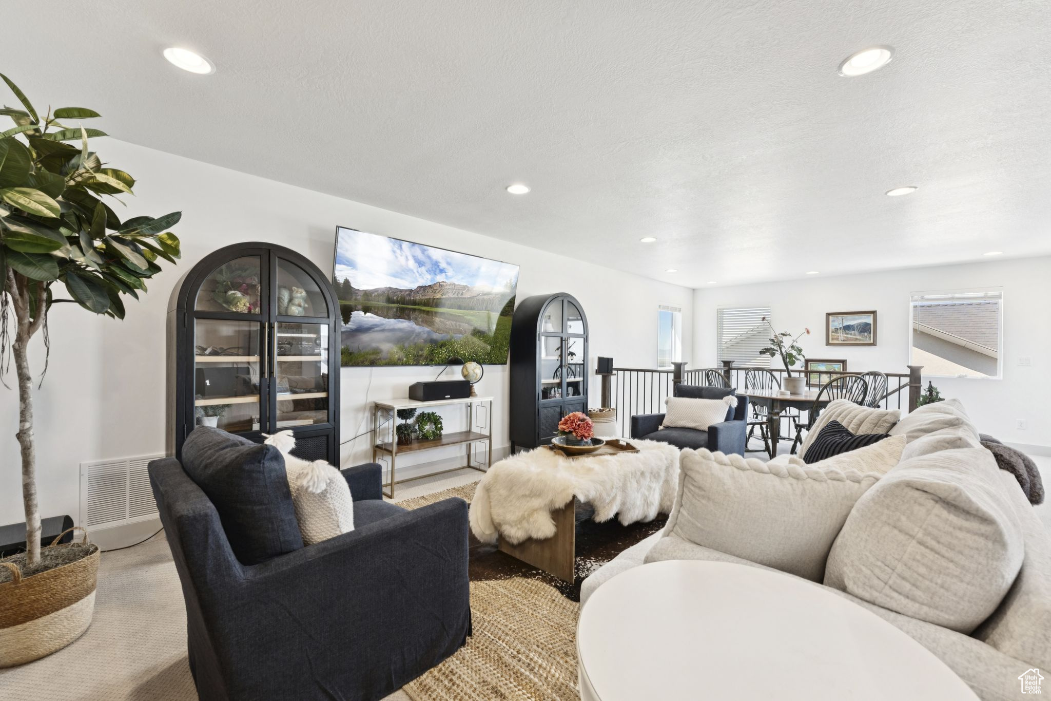 ORCHARD RIDGE EST 202 - Residential