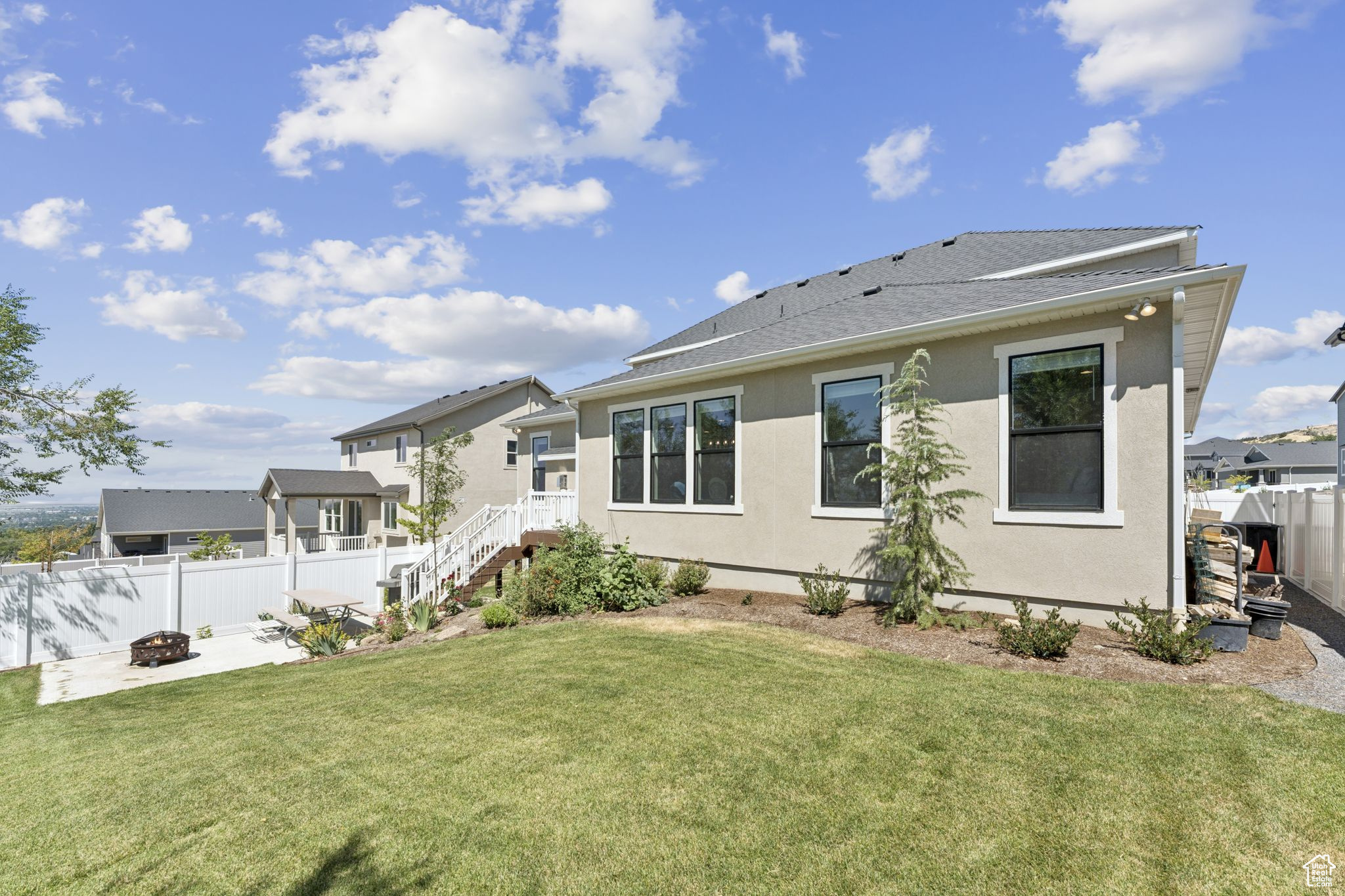ORCHARD RIDGE EST 202 - Residential
