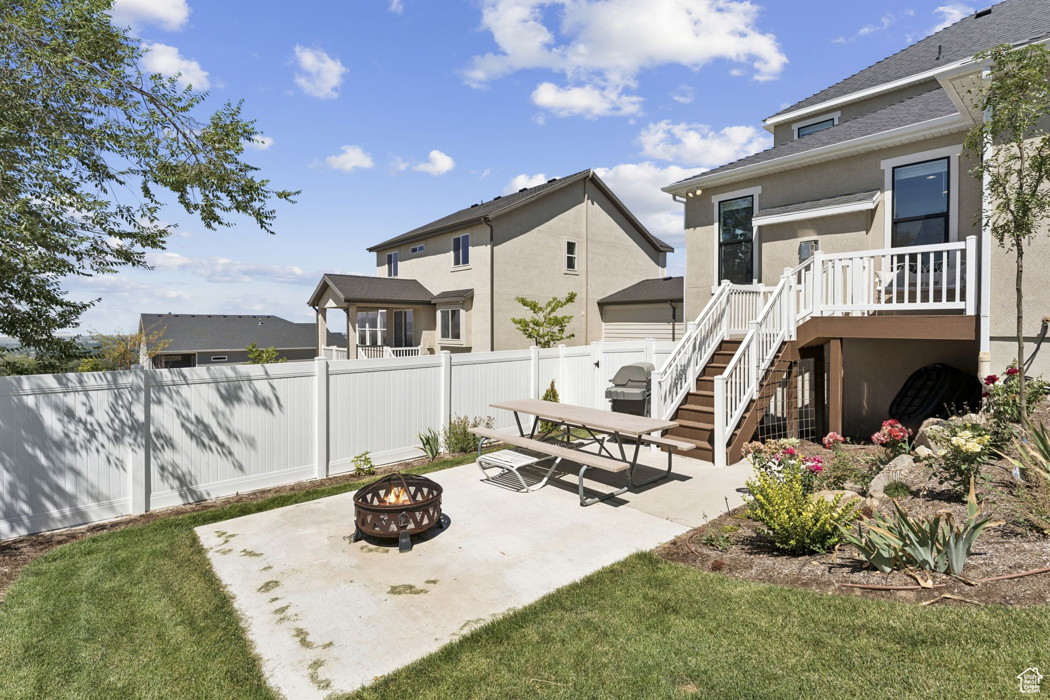 ORCHARD RIDGE EST 202 - Residential